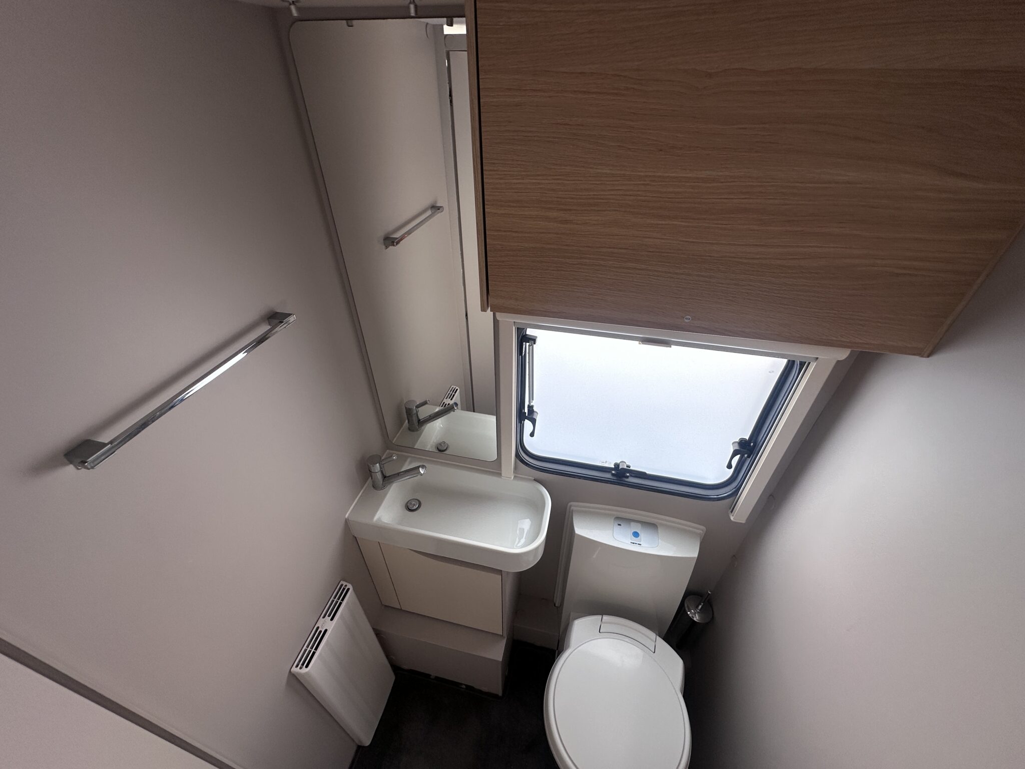 Adria Adora Tiber – 2022 Caravan - Image 28