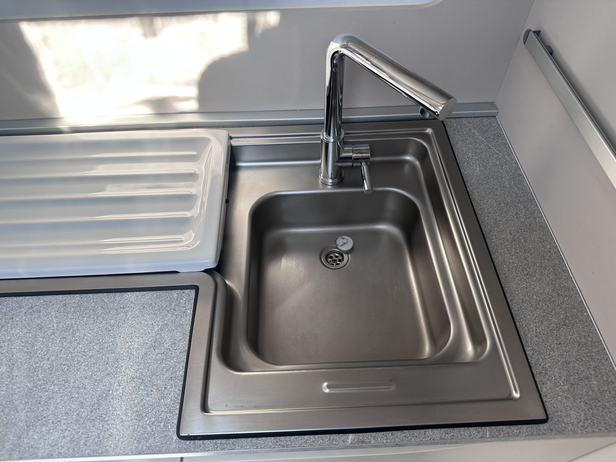Adria Adora Tiber – 2022 Caravan - Image 48