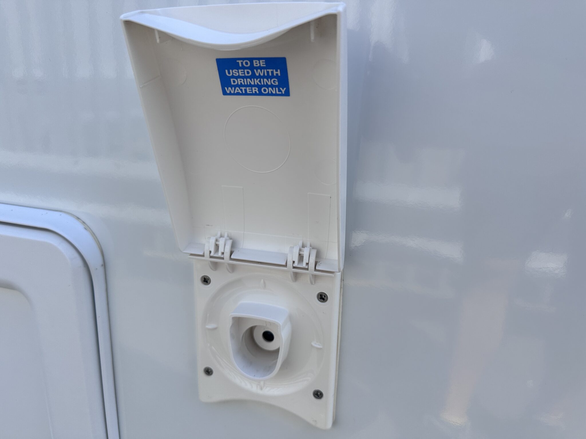 Swift Sprite Major 4SB – 2022 Caravan - Image 15