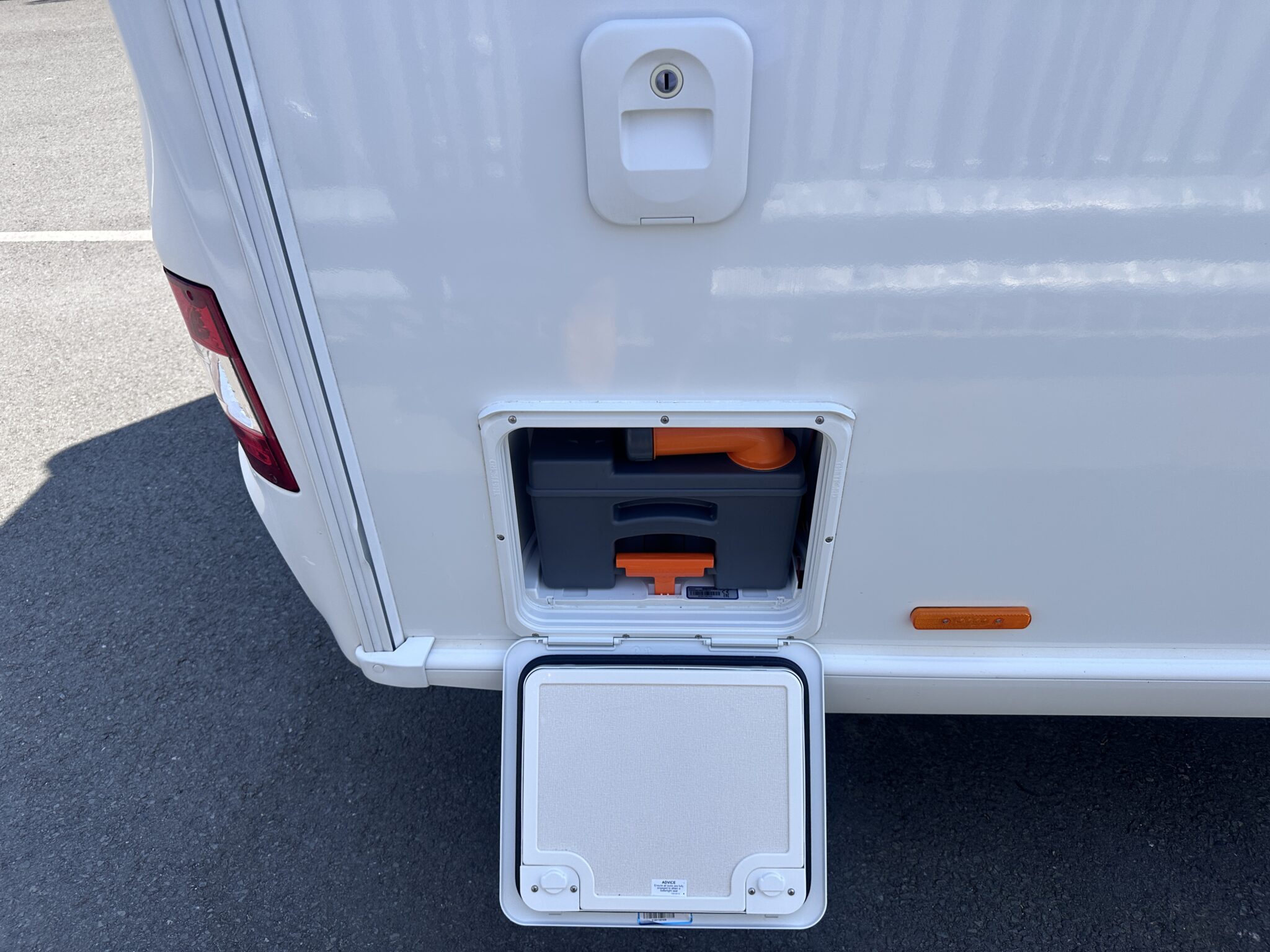 Swift Sprite Major 4SB – 2022 Caravan - Image 19