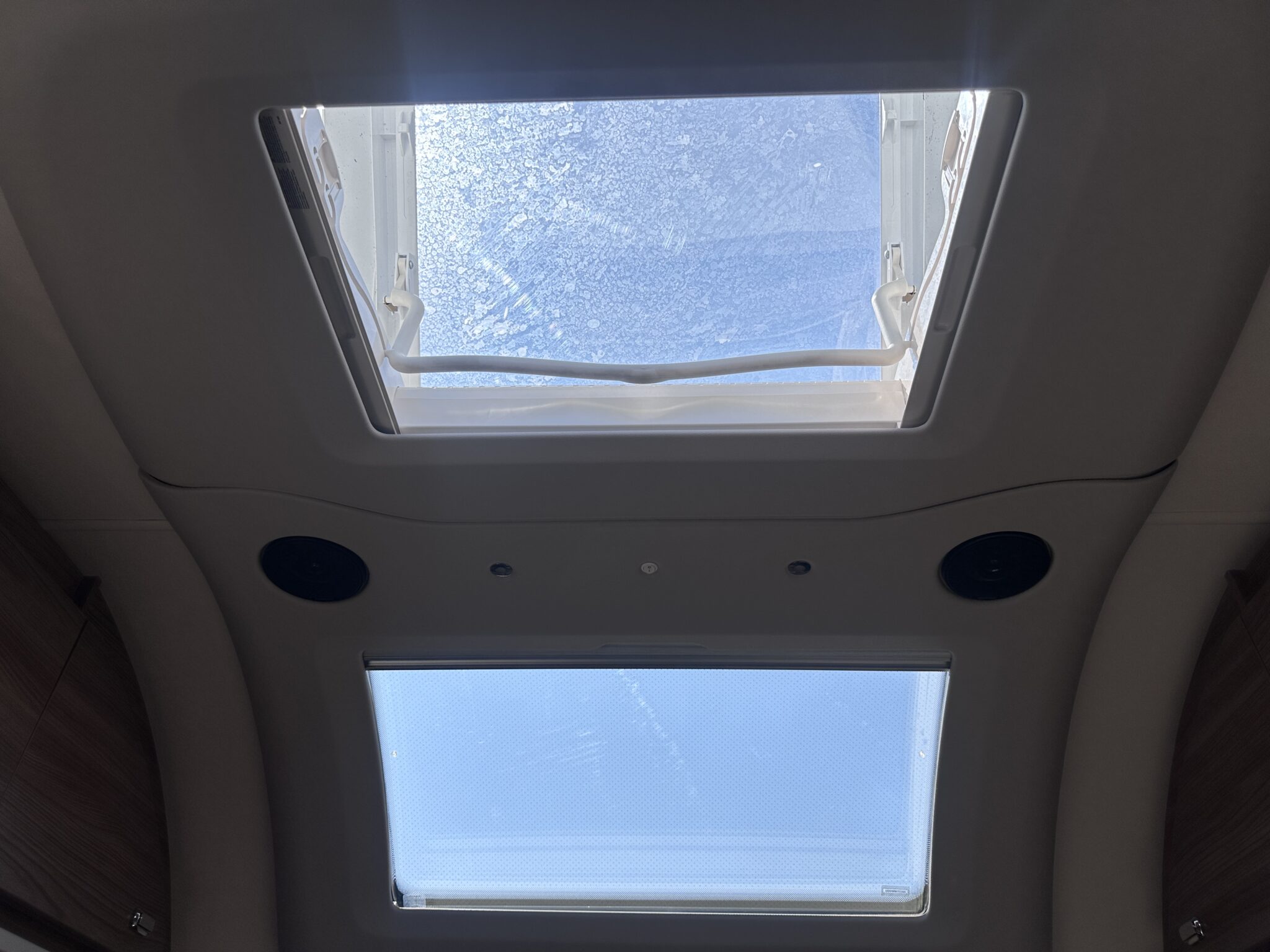 Swift Sprite Major 4SB – 2022 Caravan - Image 44