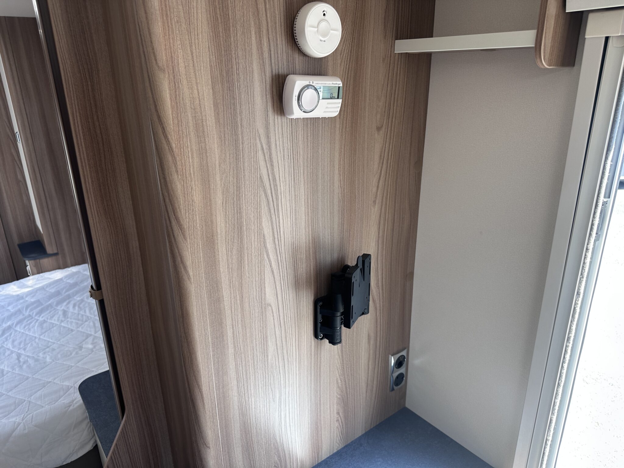 Swift Sprite Major 4SB – 2022 Caravan - Image 61