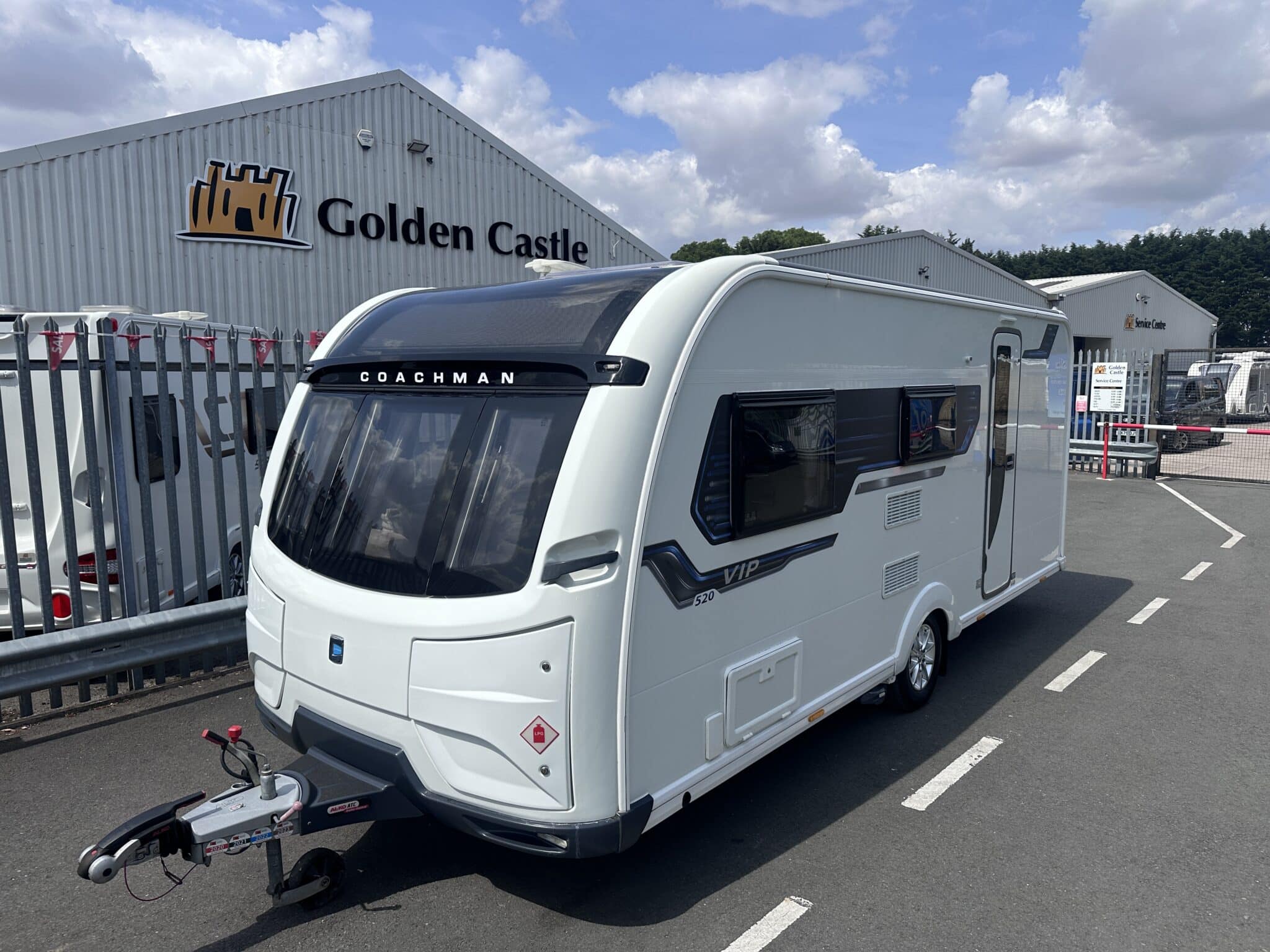 Used 2019 Coachman VIP 520 exterior caravan with fitted Powrtouch Evolution motor mover