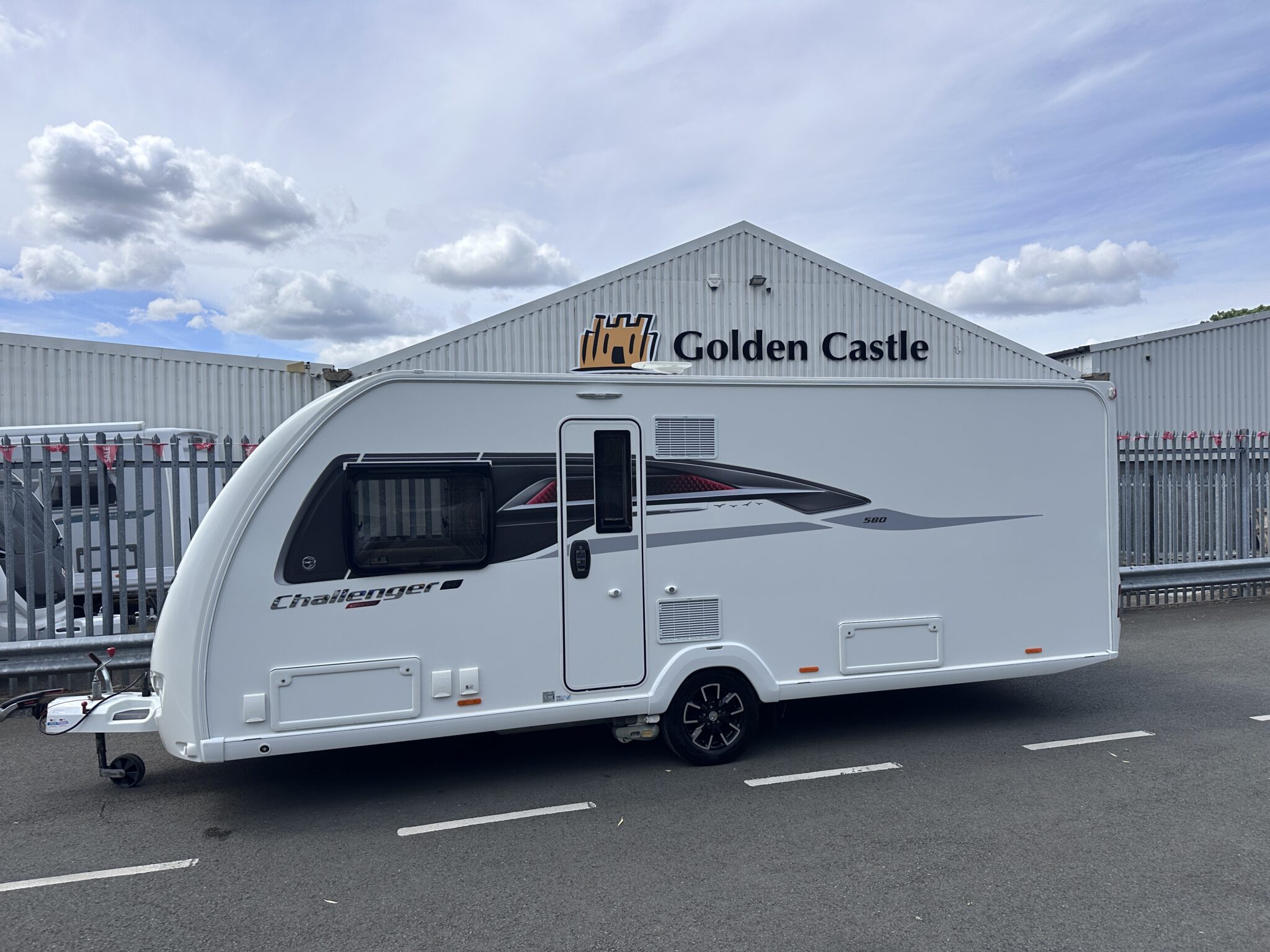 Swift Challenger Grande 580 SE – 2023 Caravan - Image 3