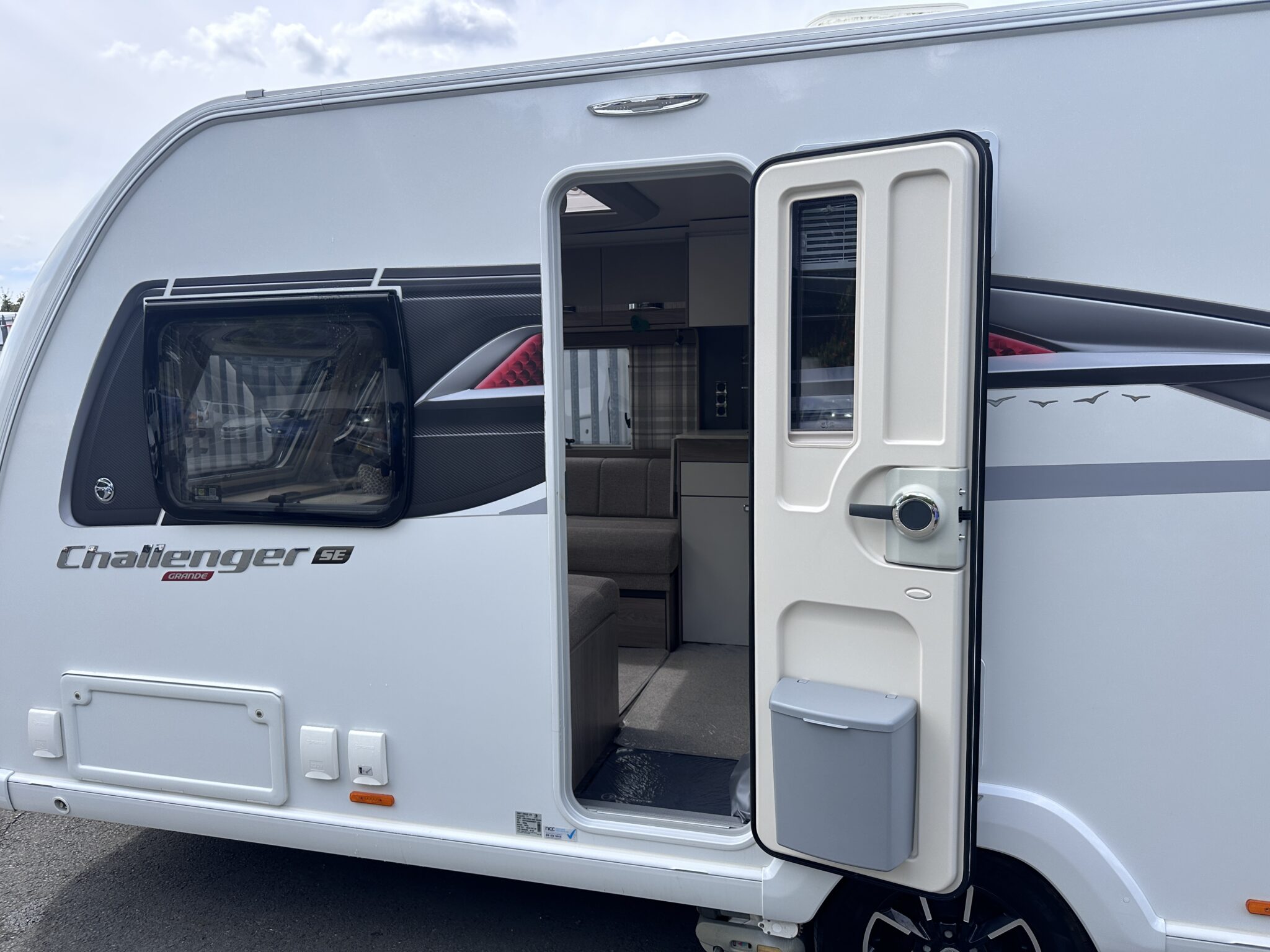 Swift Challenger Grande 580 SE – 2023 Caravan - Image 4
