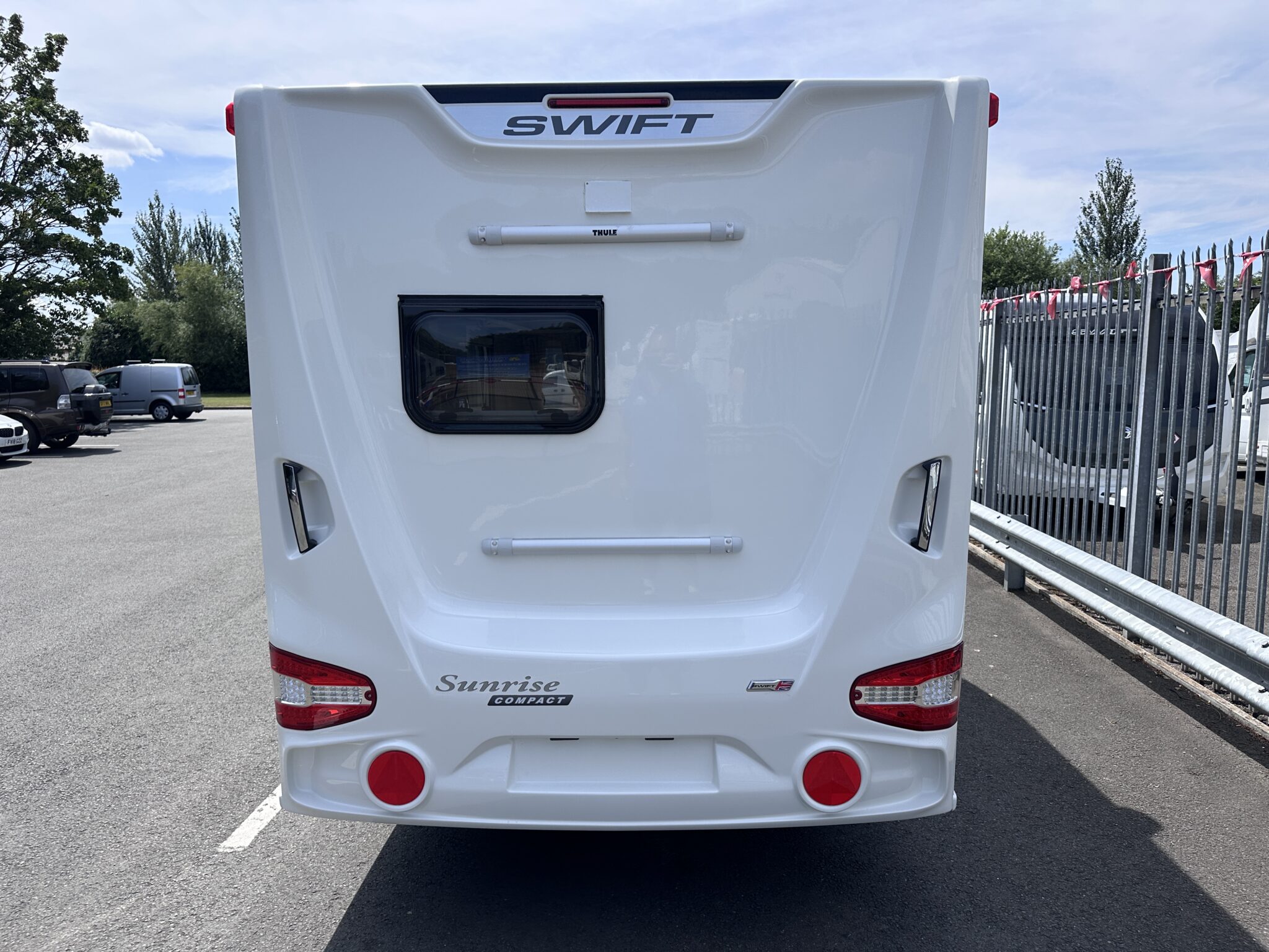 Swift Sunrise Compact – 2024 Caravan - Image 5