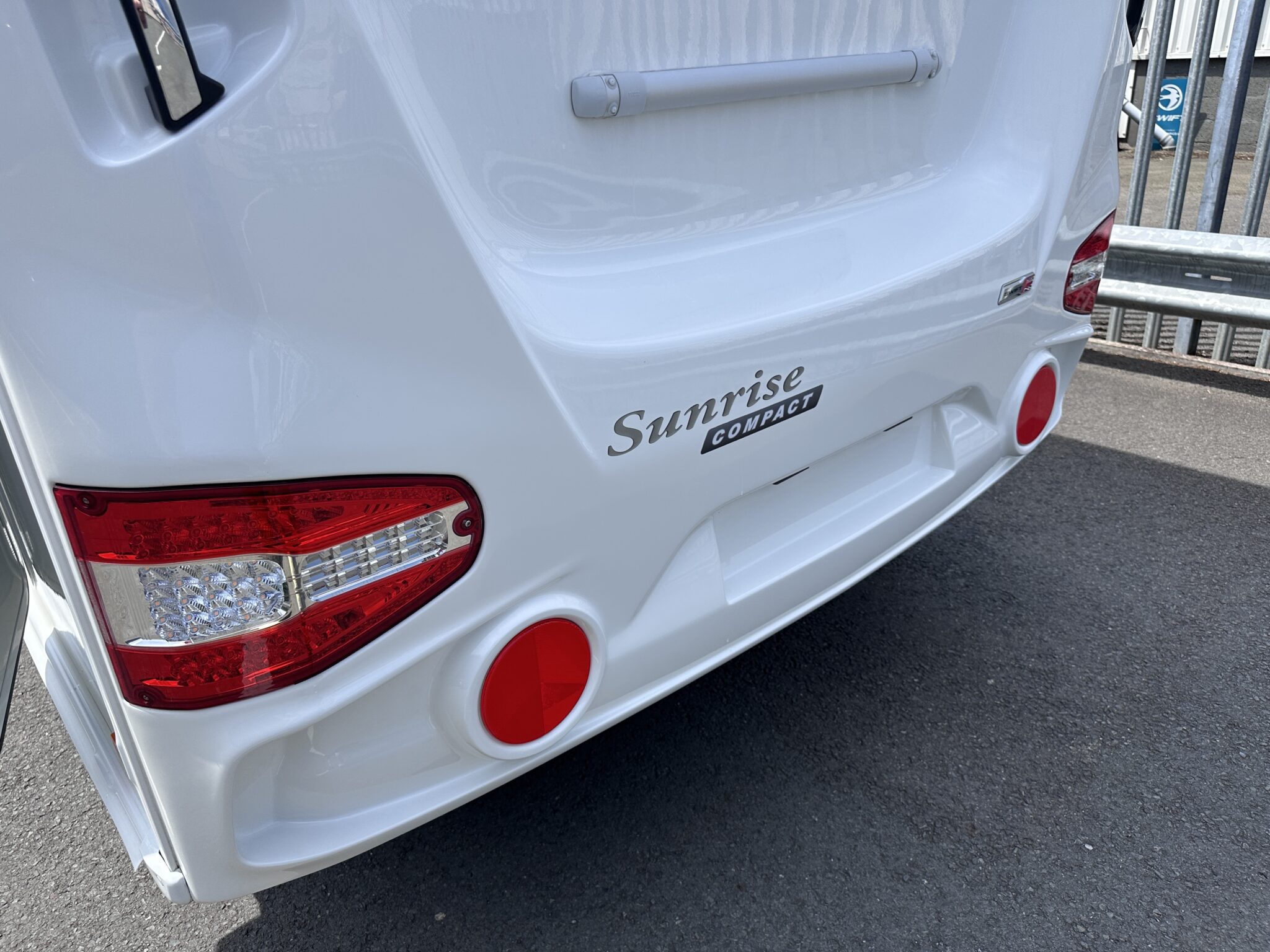 Swift Sunrise Compact – 2024 Caravan - Image 23