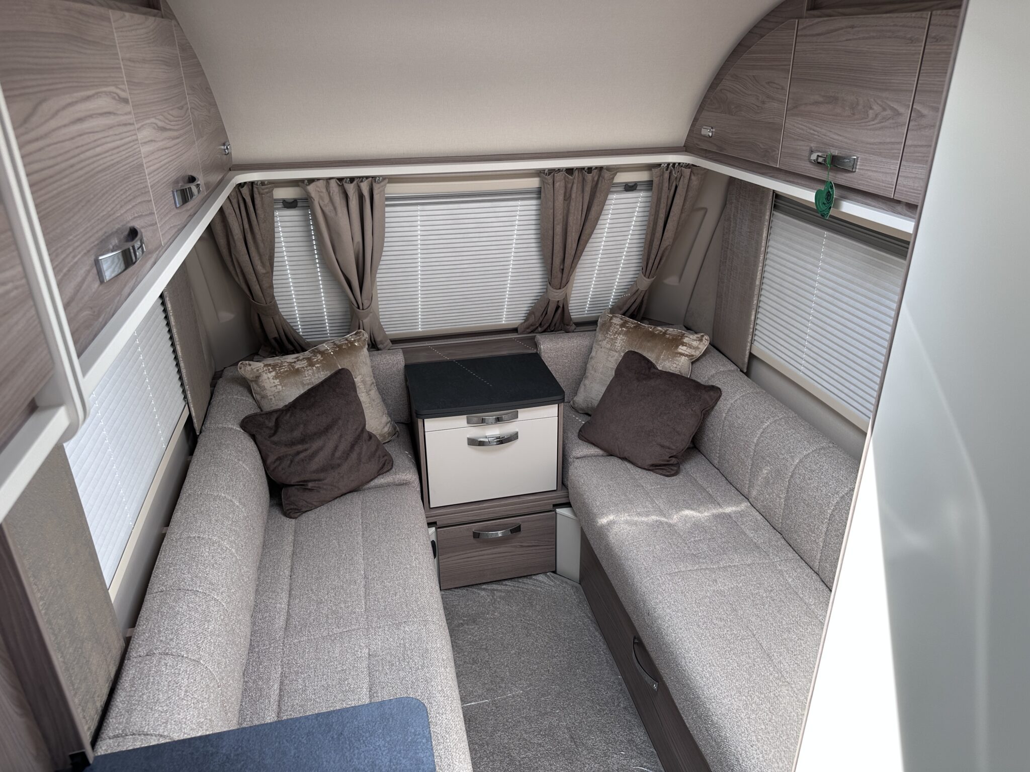 Swift Sunrise Compact – 2024 Caravan - Image 24