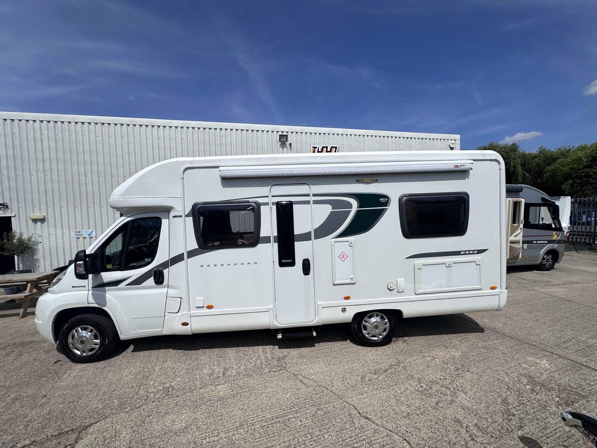 Bessacarr E452 – 2013 Motorhome - Image 4