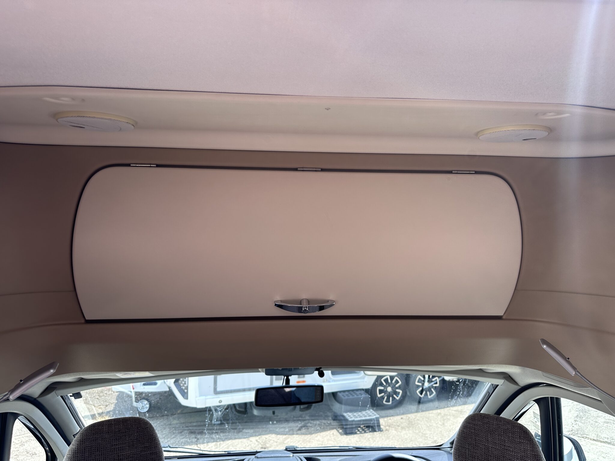 Bessacarr E452 – 2013 Motorhome - Image 40
