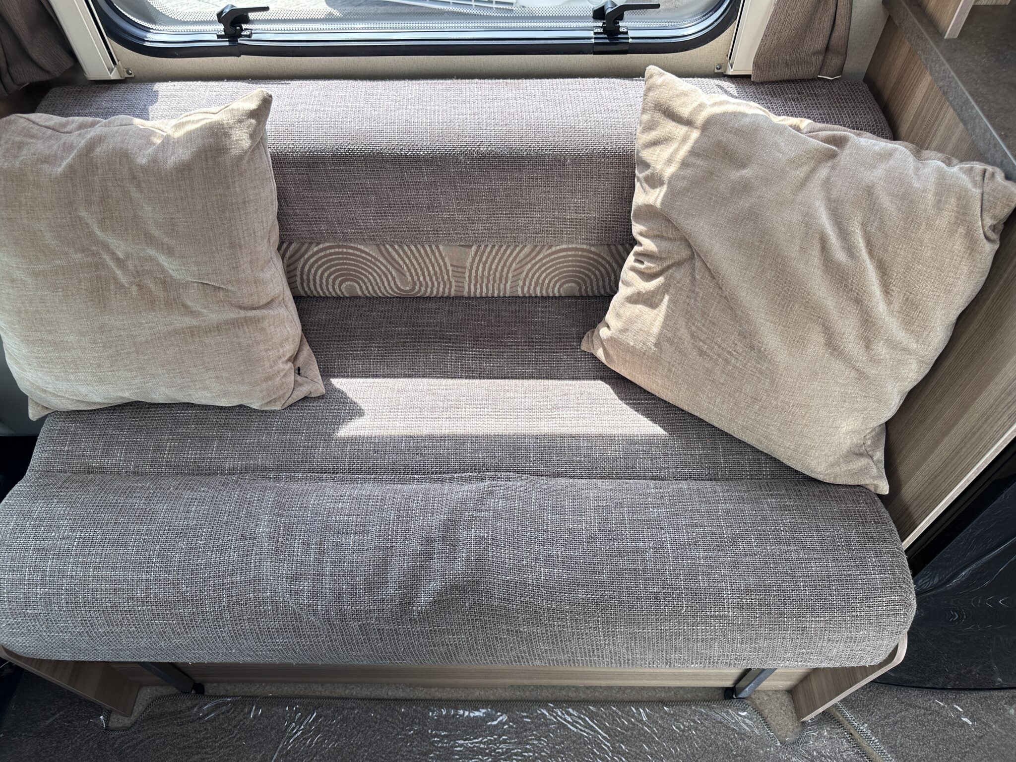 Bessacarr E452 – 2013 Motorhome - Image 44
