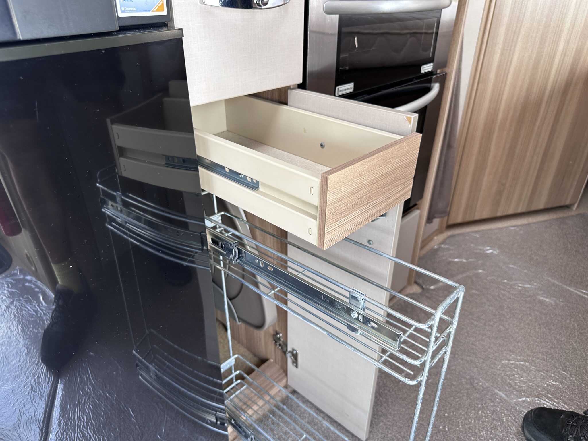 Bessacarr E452 – 2013 Motorhome - Image 55