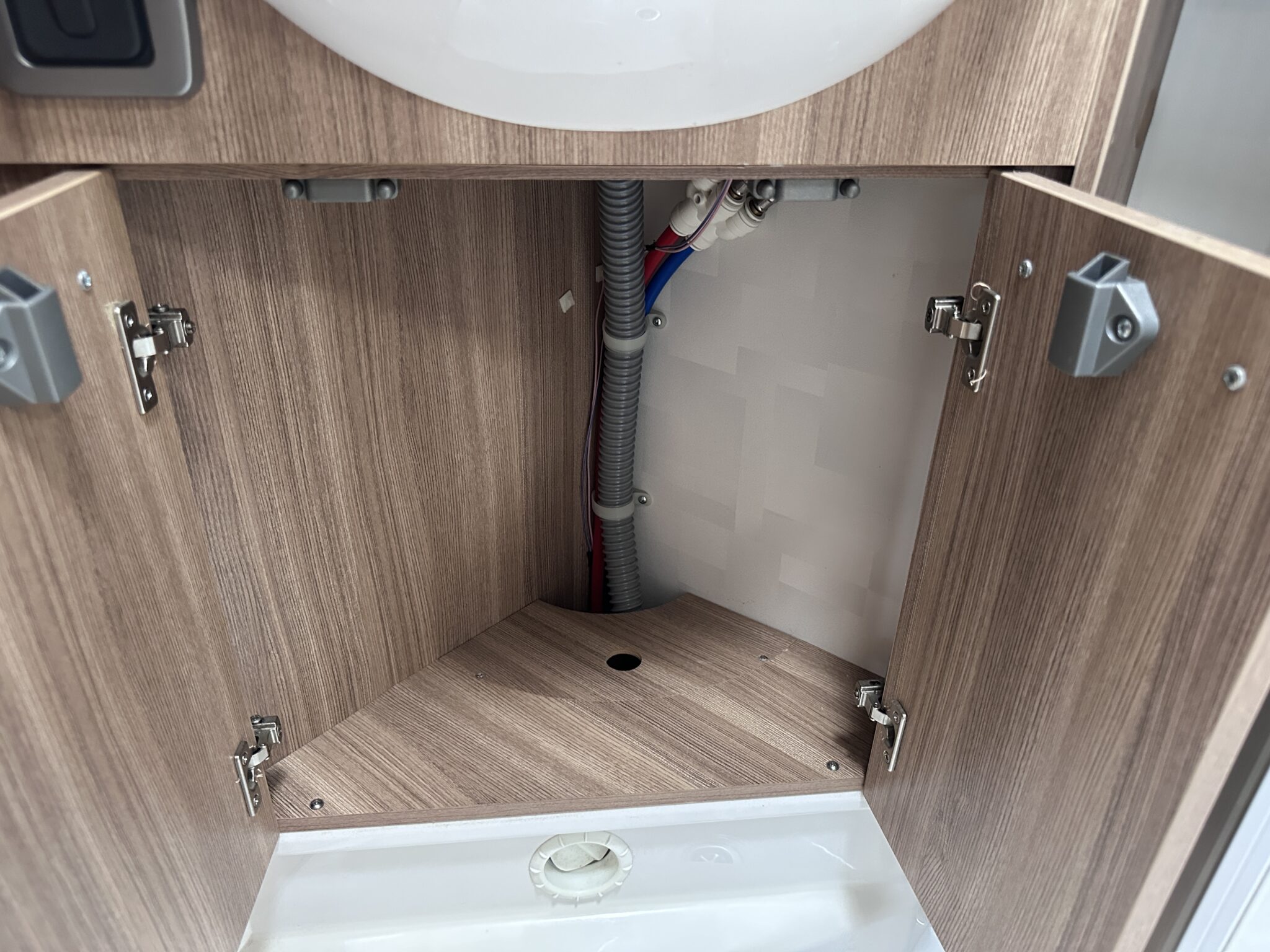 Bessacarr E452 – 2013 Motorhome - Image 76