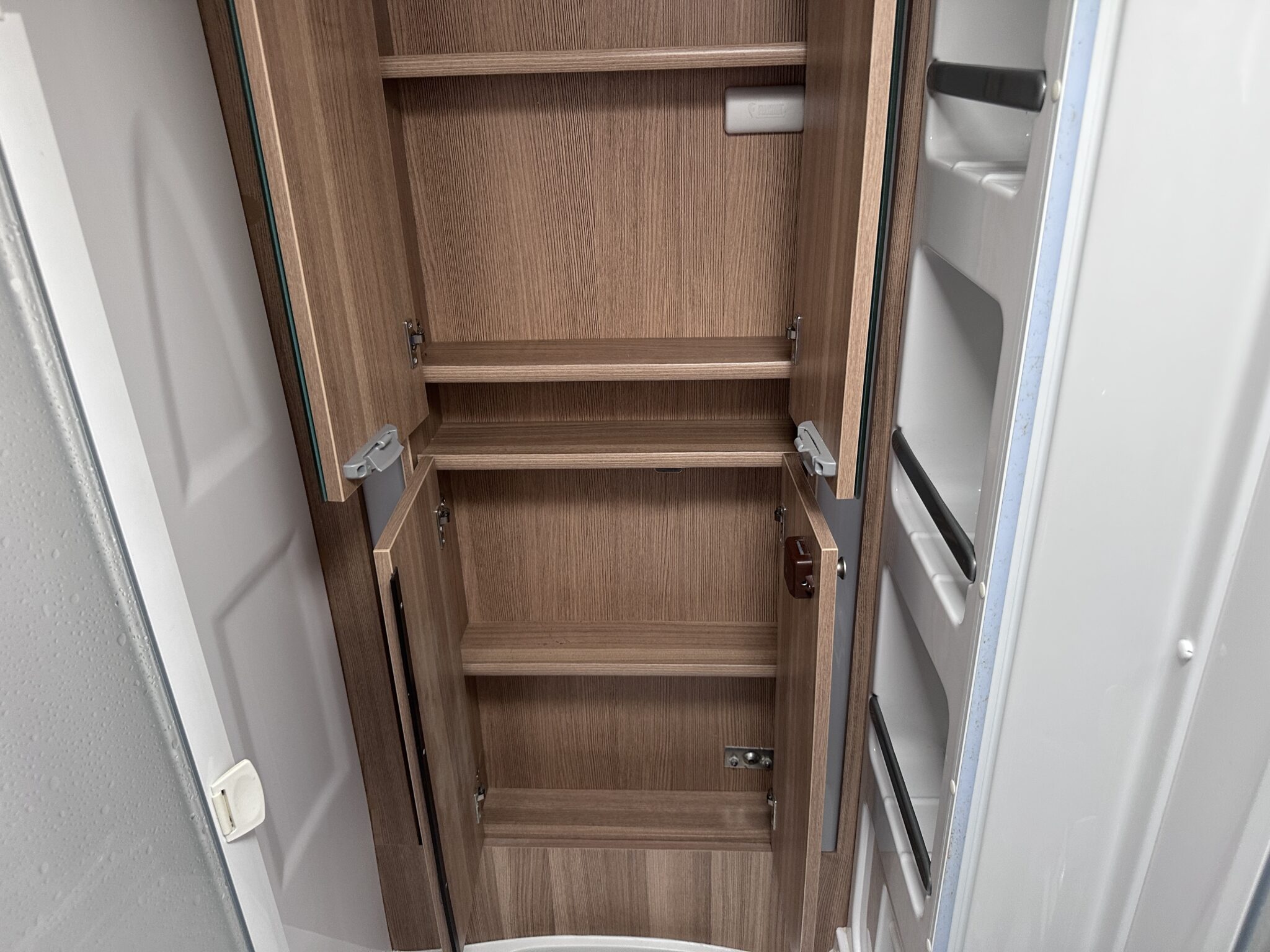 Bessacarr E452 – 2013 Motorhome - Image 81