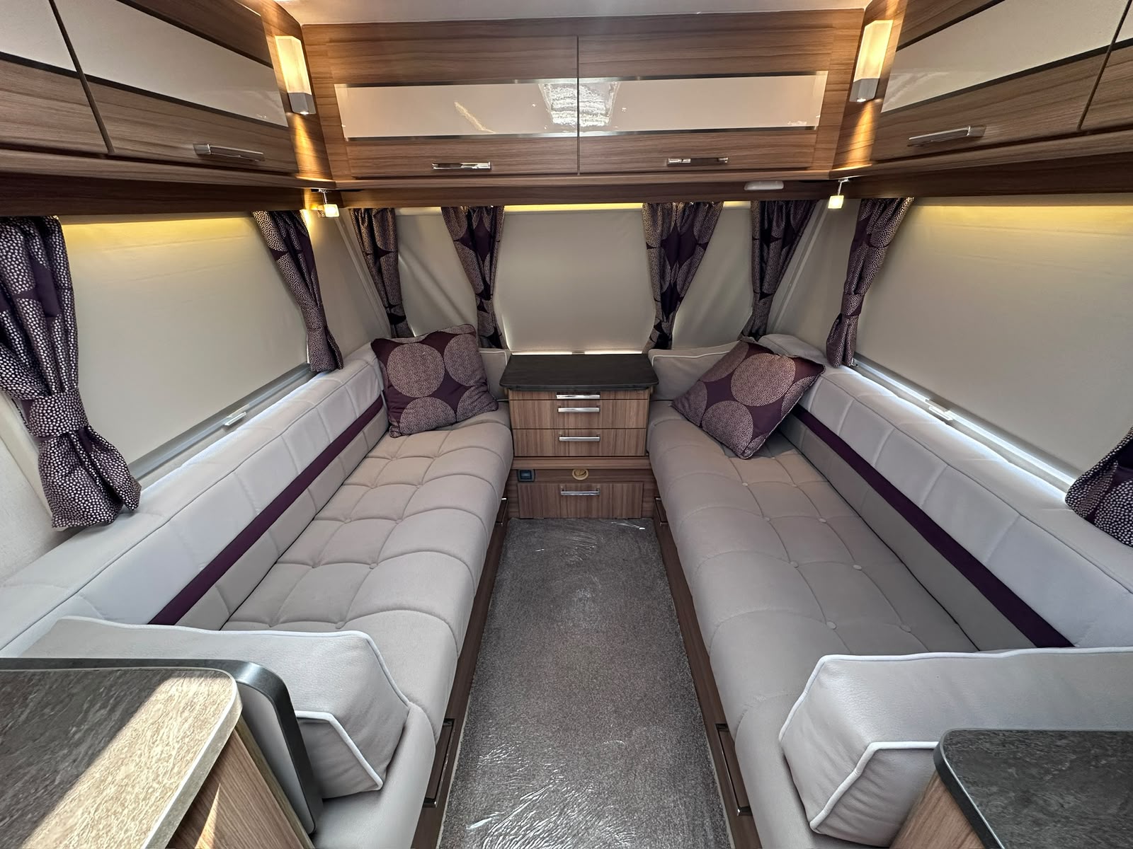 Lunar Galaxy 4ES – 2017 Caravan - Image 35