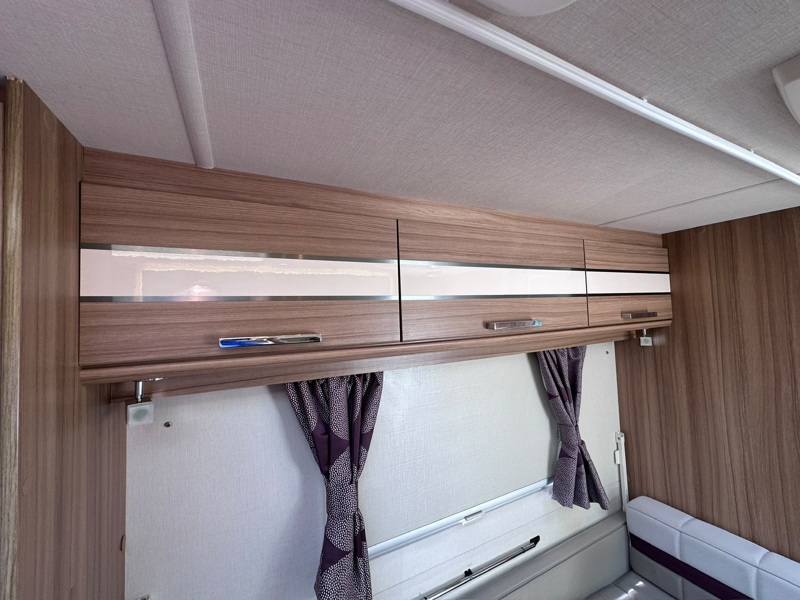 Lunar Galaxy 4ES – 2017 Caravan - Image 55