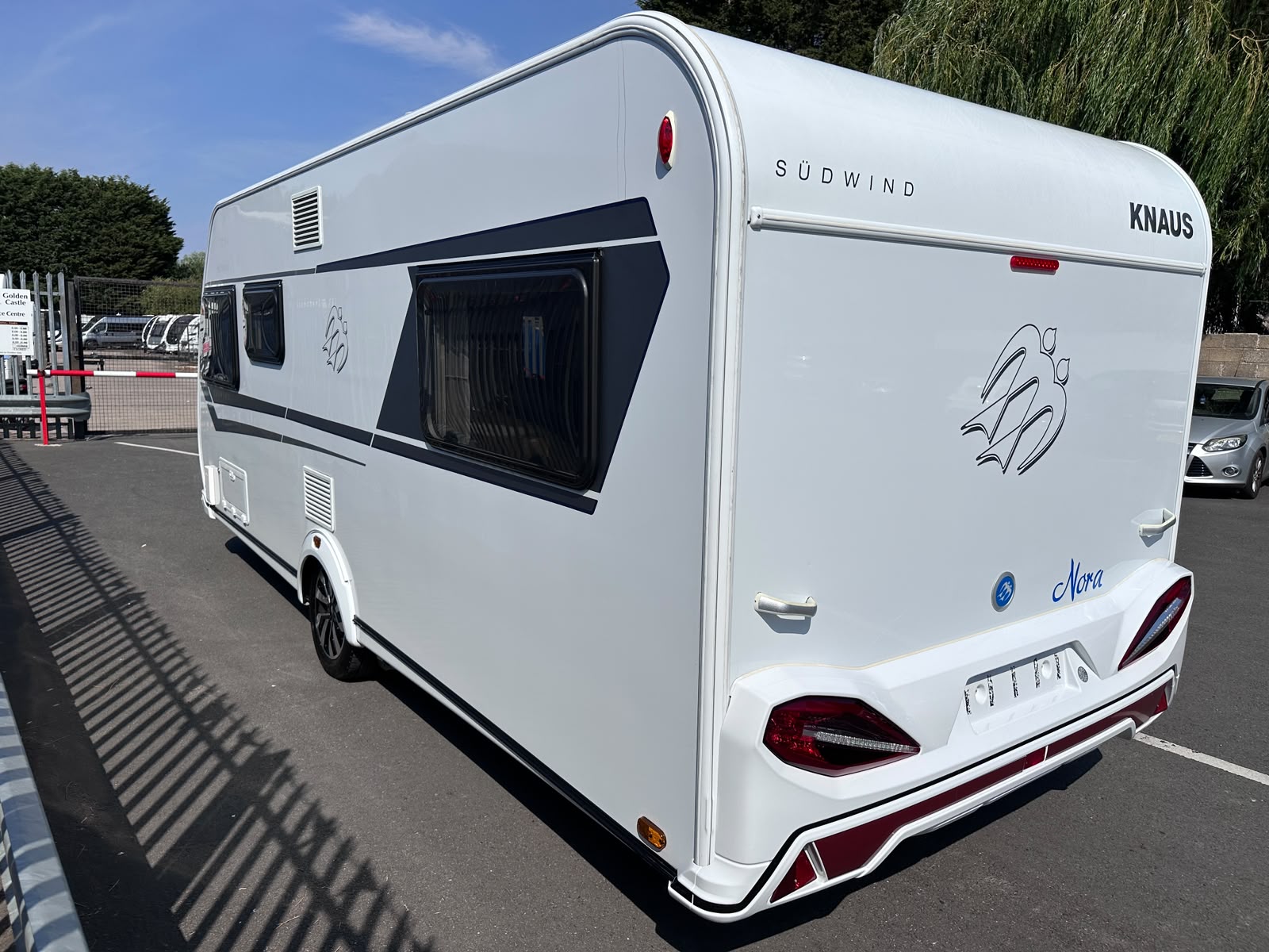 Knaus Südwind 450 UE – 2020 Caravan - Image 13
