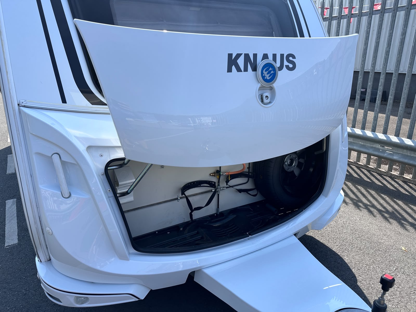 Knaus Südwind 450 UE – 2020 Caravan - Image 5