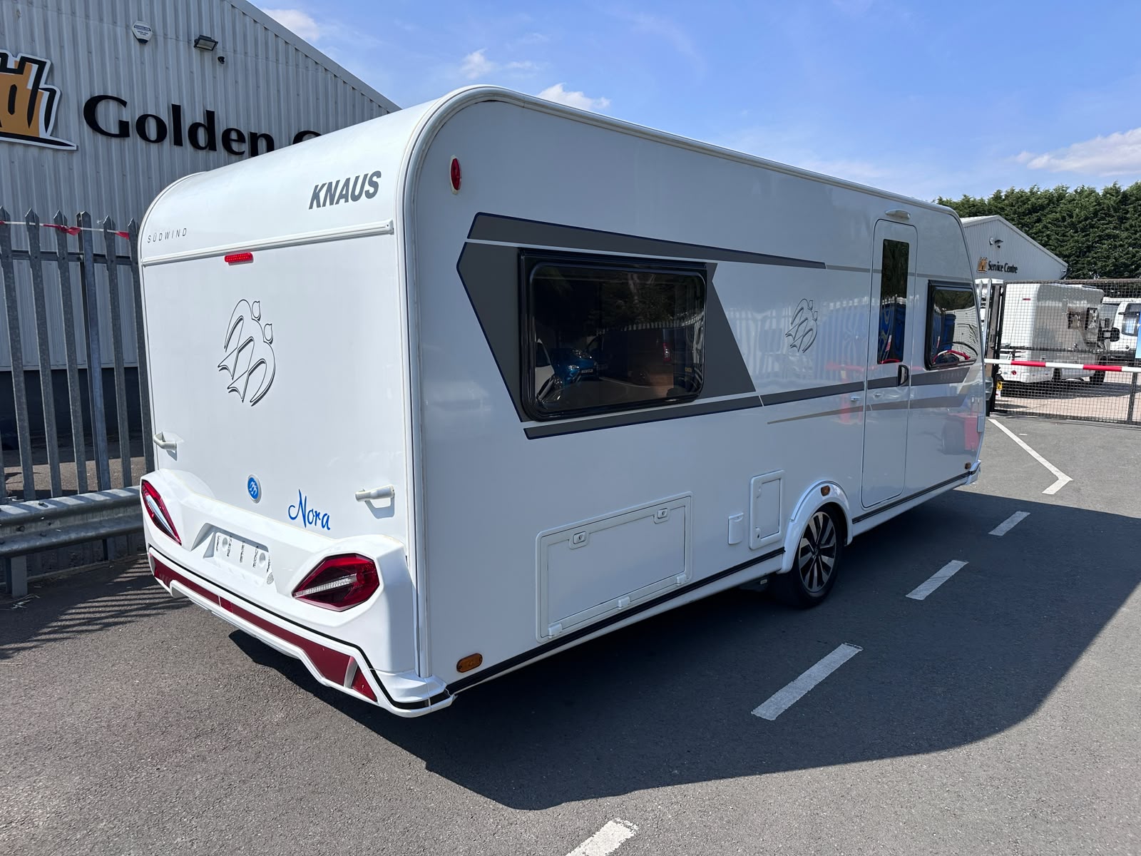 Knaus Südwind 450 UE – 2020 Caravan - Image 11