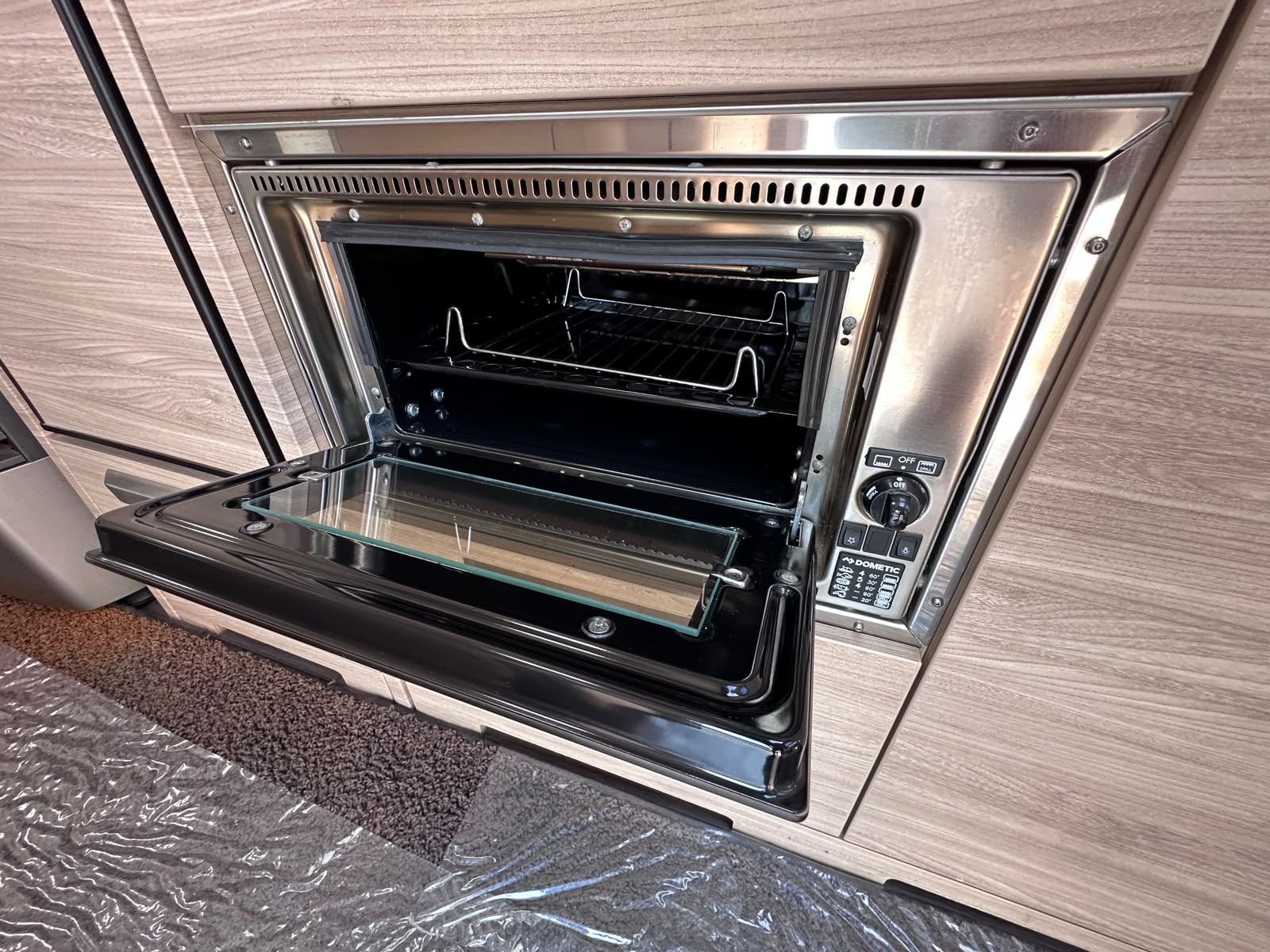 Knaus Südwind 450 UE – 2020 Caravan - Image 31