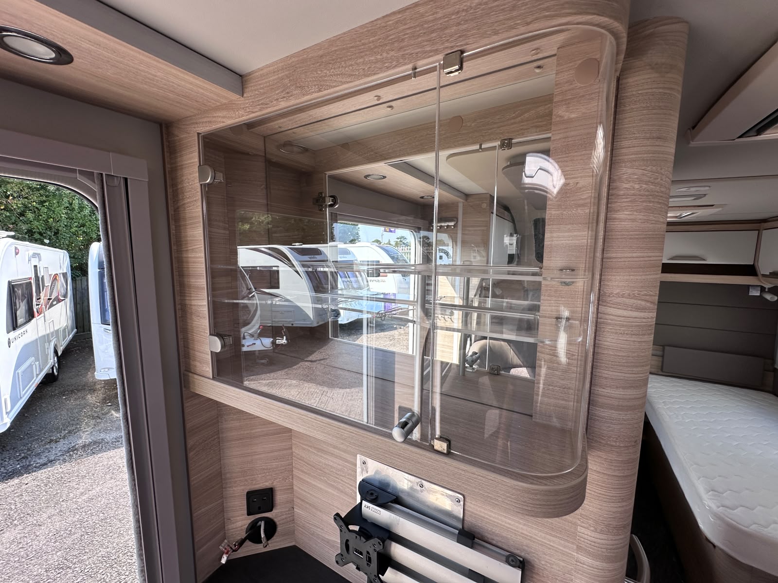 Knaus Südwind 450 UE – 2020 Caravan - Image 36