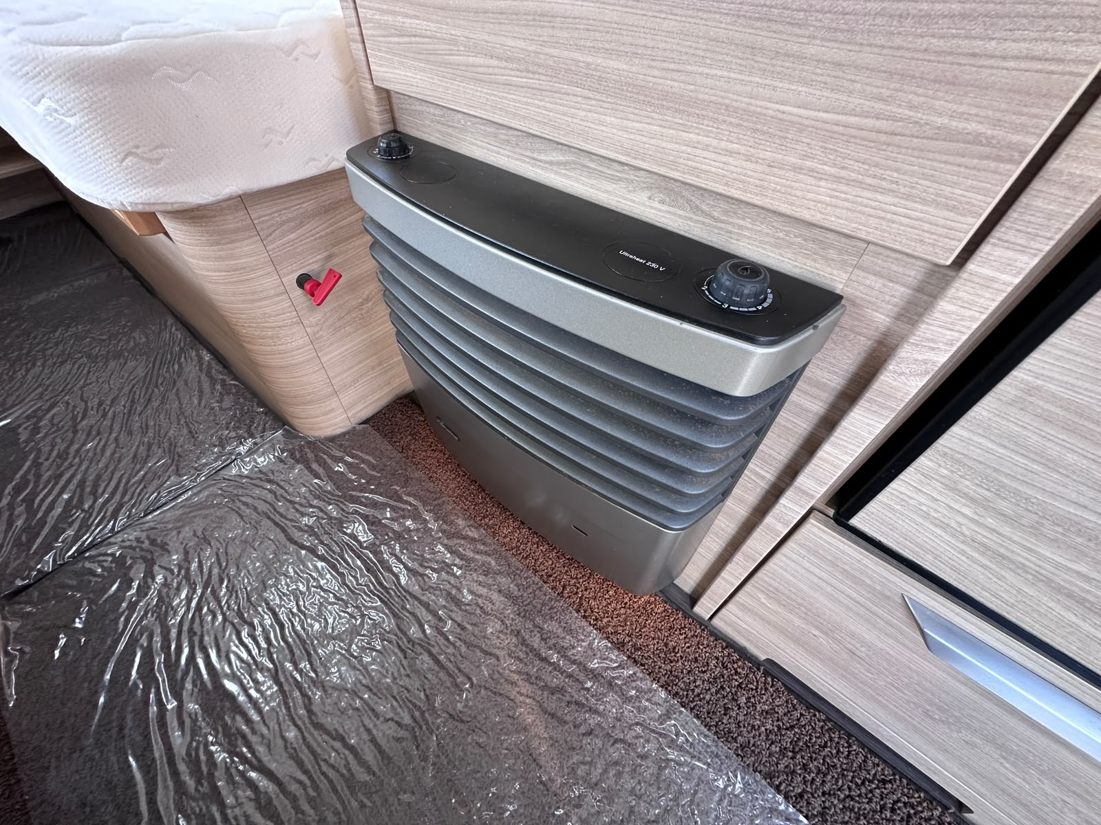 Knaus Südwind 450 UE – 2020 Caravan - Image 41