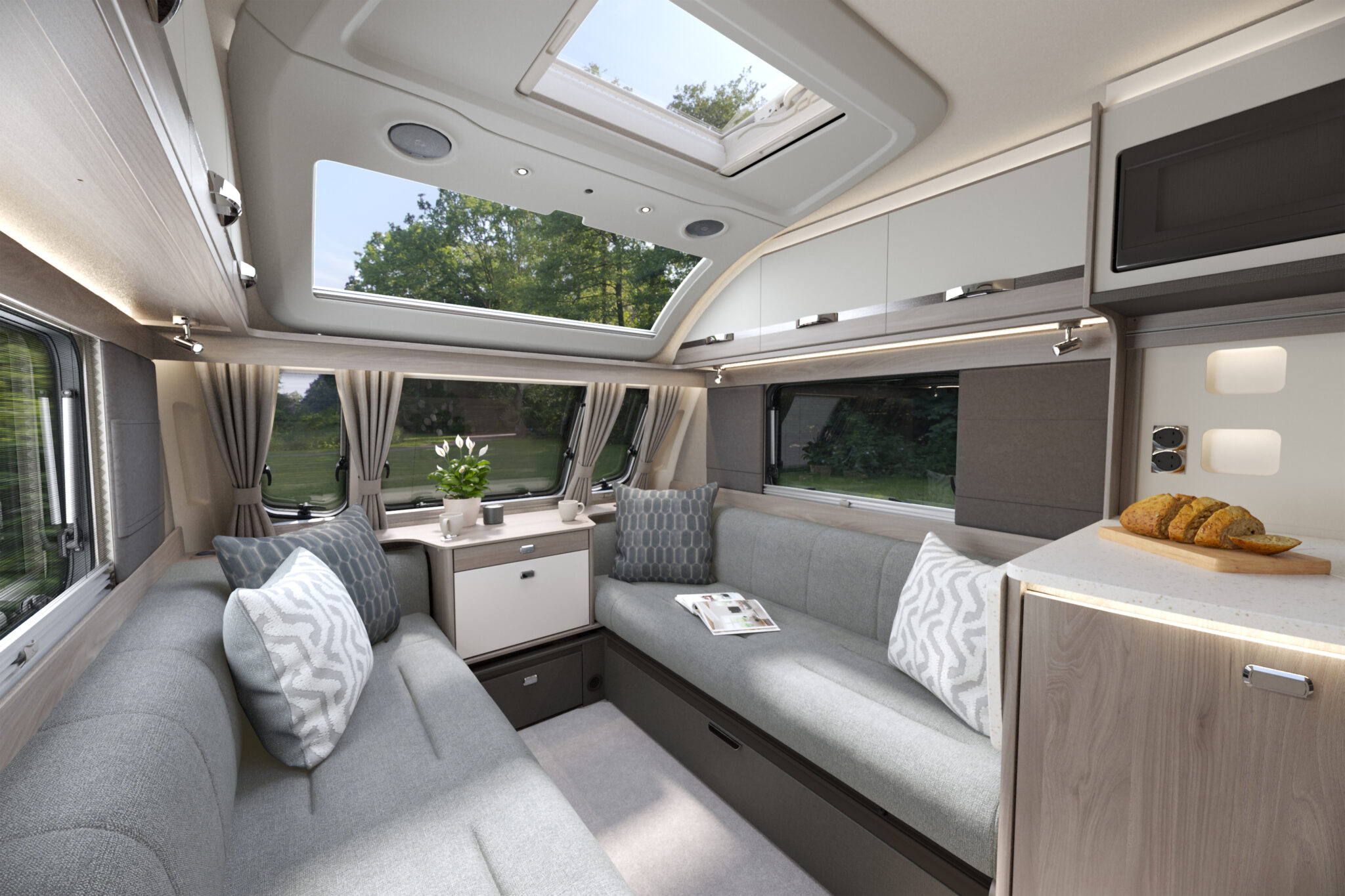 Swift Conqueror 480 — 2027 Season - Image 15