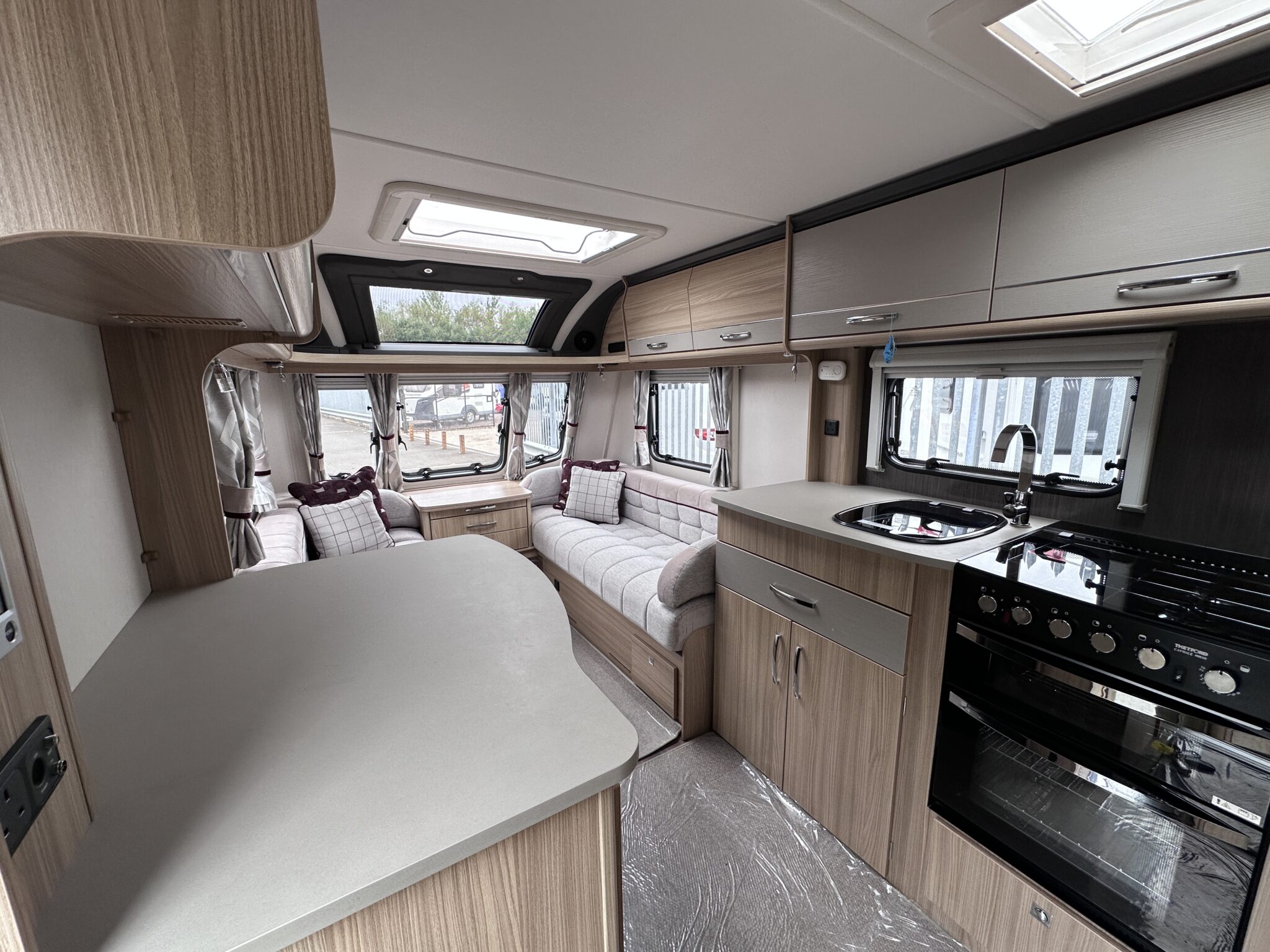 Coachman Pastiche 460 – 2018 Caravan - Image 22