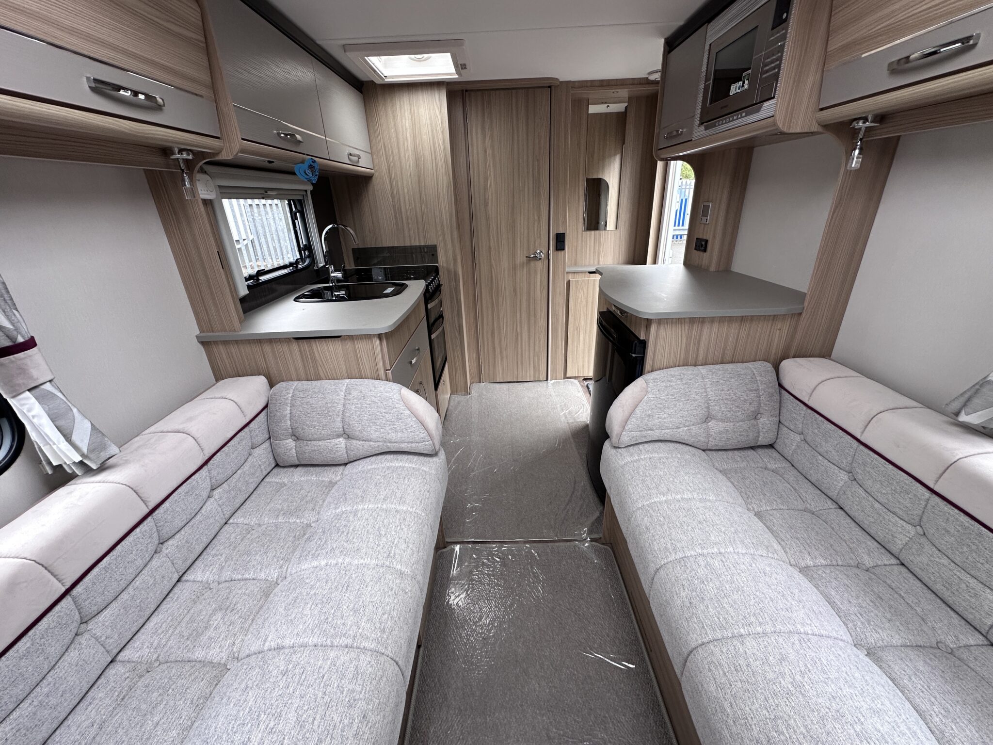 Coachman Pastiche 460 – 2018 Caravan - Image 23
