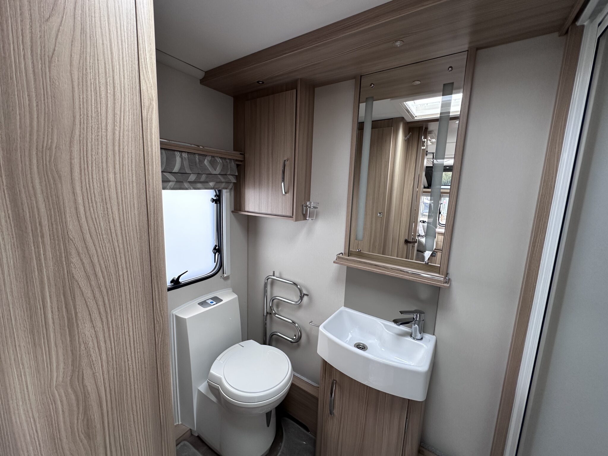 Coachman Pastiche 460 – 2018 Caravan - Image 59