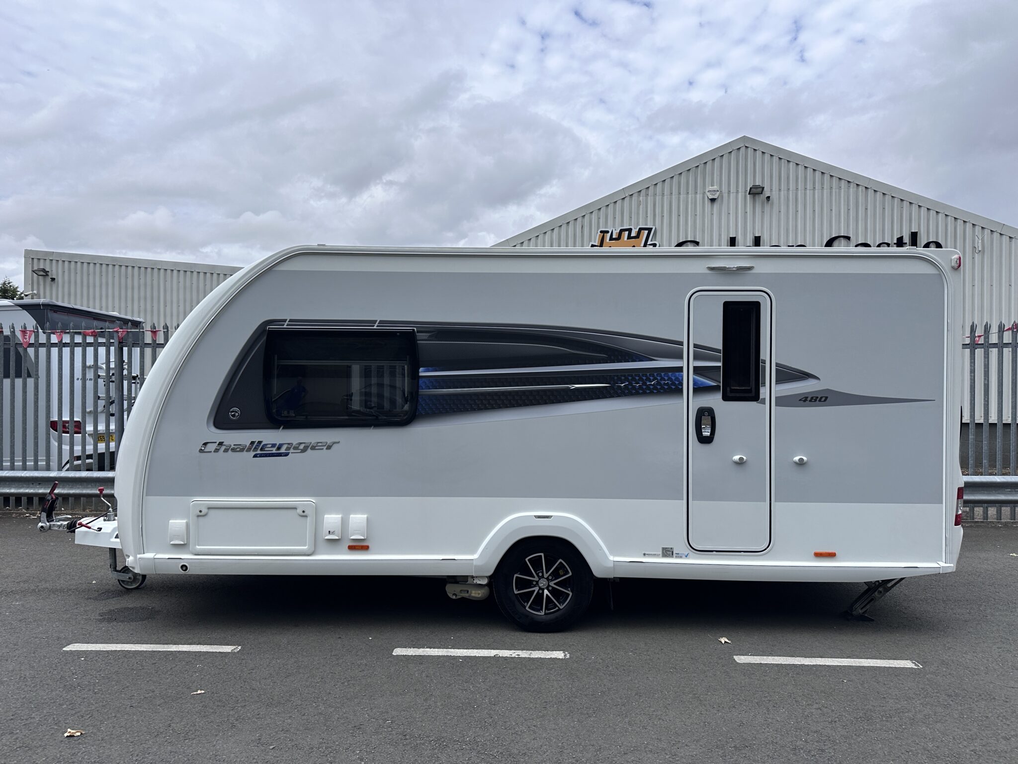 Swift Challenger Exclusive 480 – 2024 Caravan - Image 3