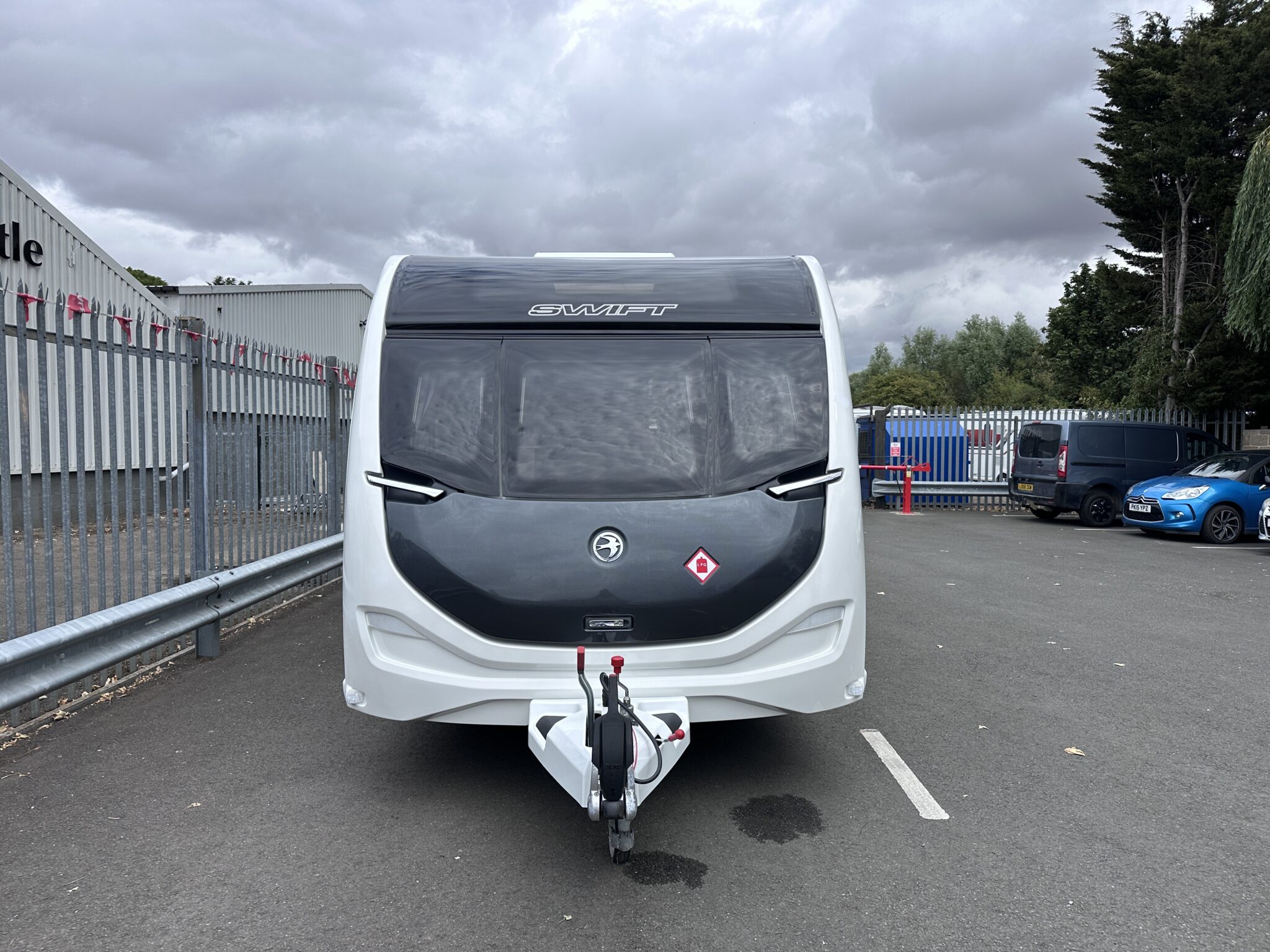Swift Challenger Exclusive 480 – 2024 Caravan - Image 8