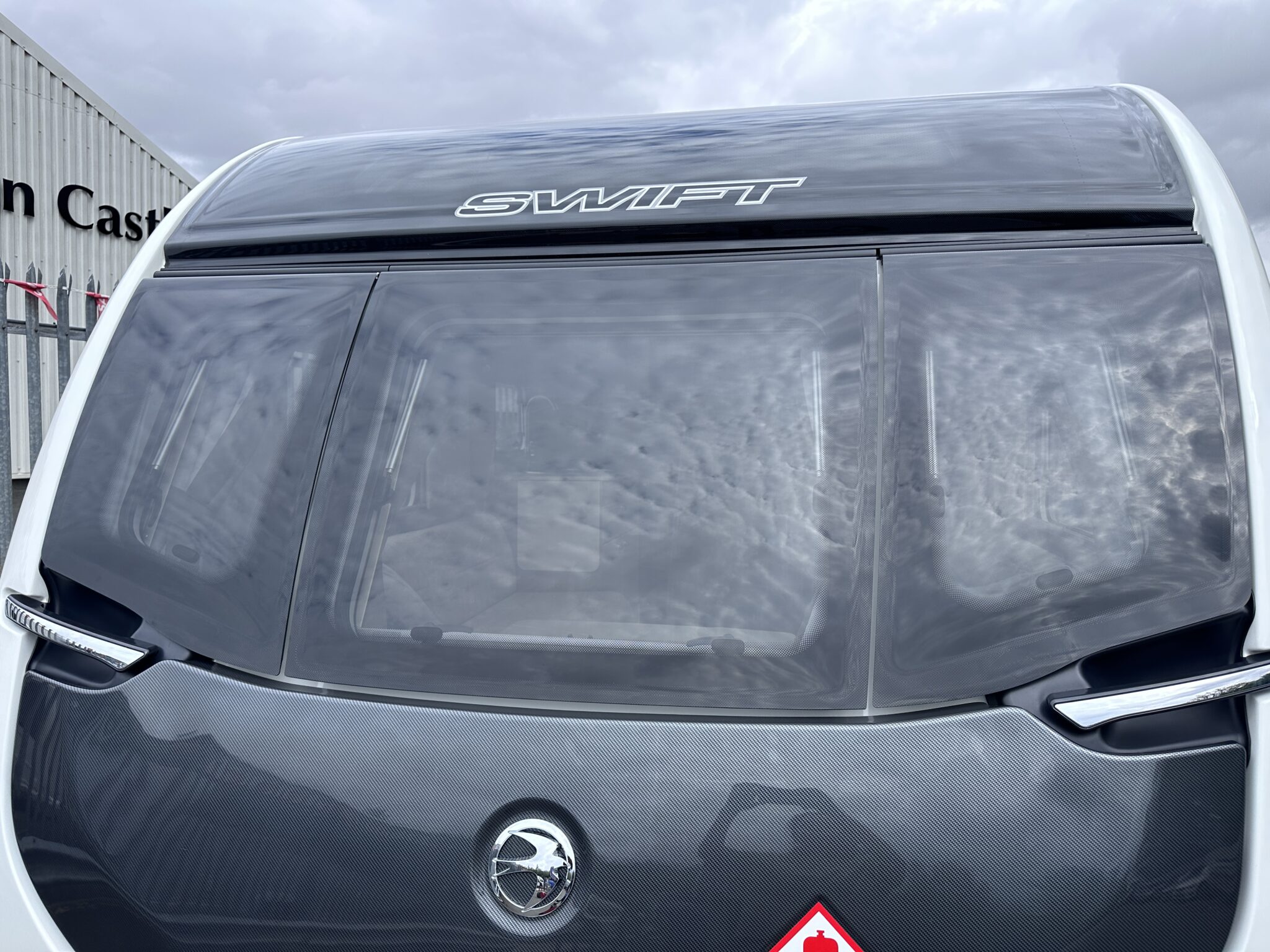 Swift Challenger Exclusive 480 – 2024 Caravan - Image 11