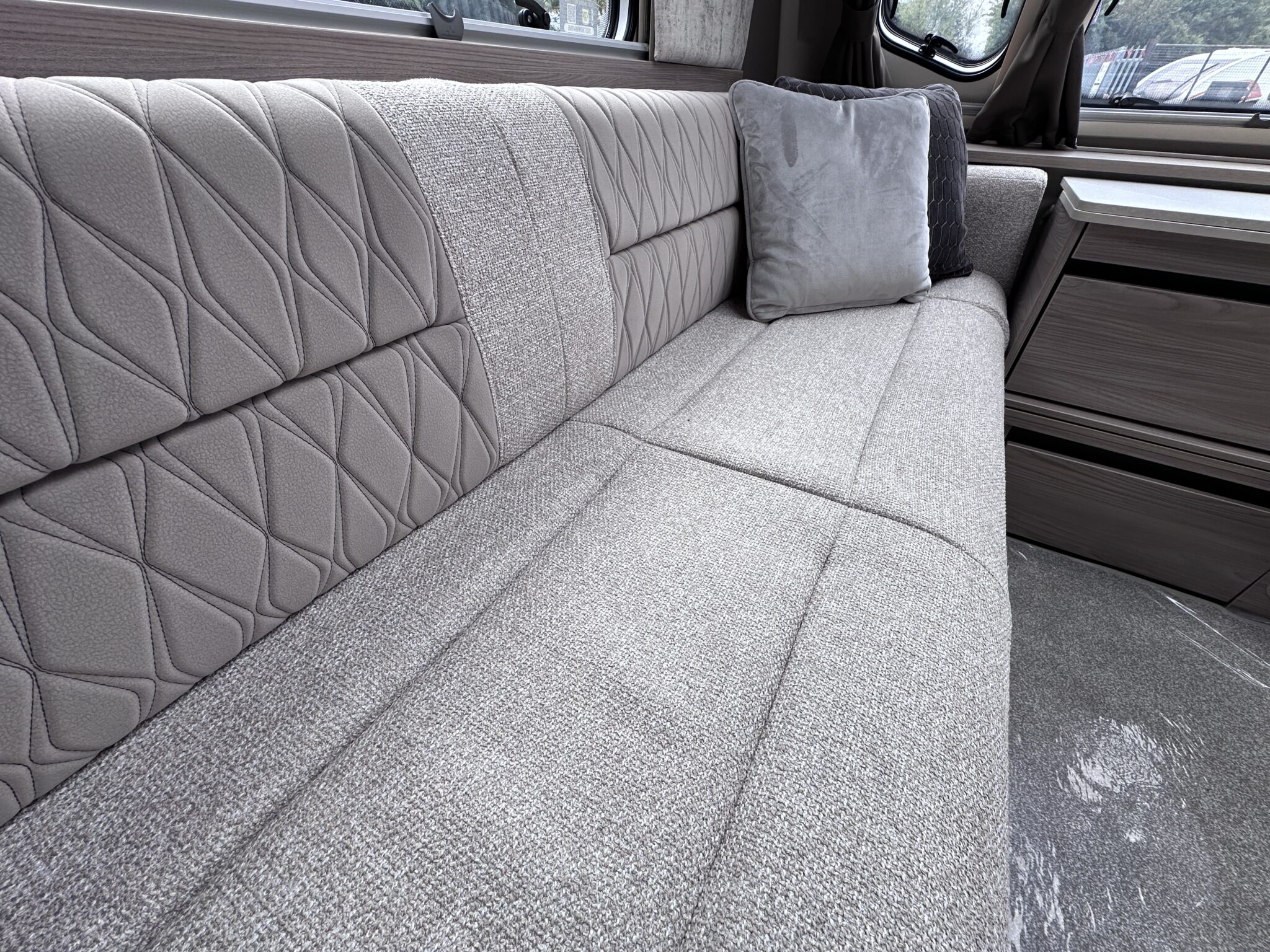 Swift Challenger Exclusive 480 – 2024 Caravan - Image 30