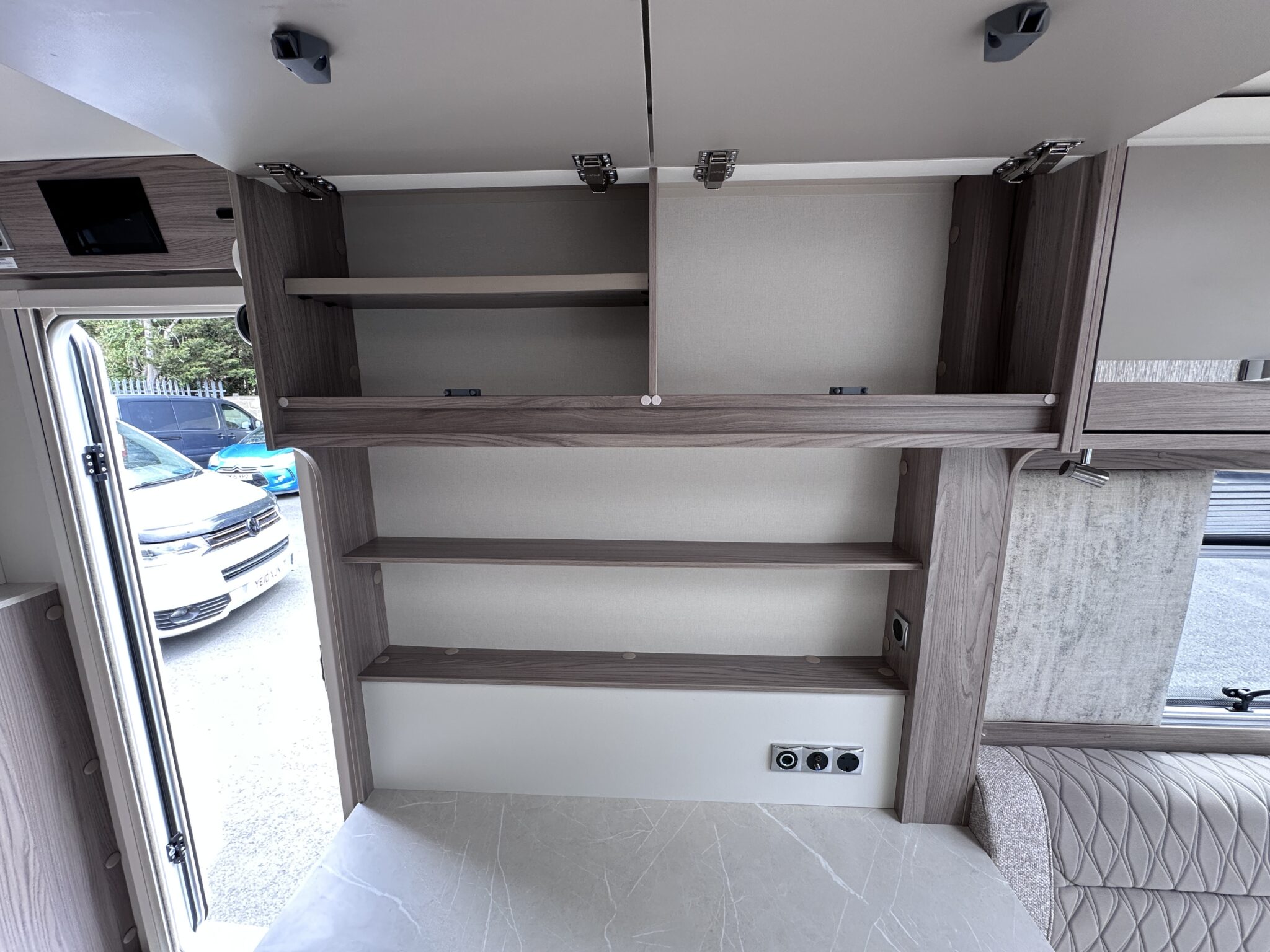 Swift Challenger Exclusive 480 – 2024 Caravan - Image 41