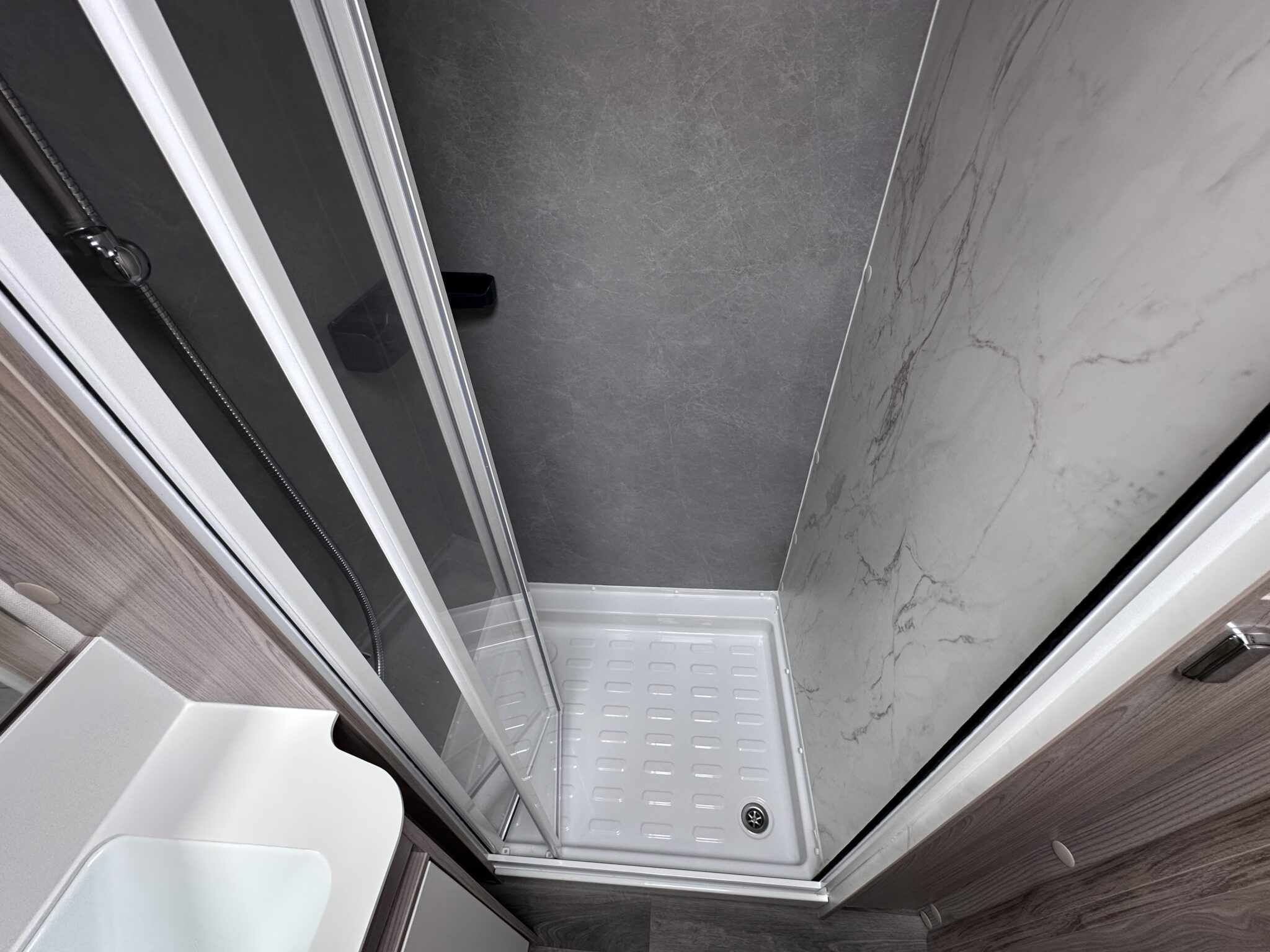 Swift Challenger Exclusive 480 – 2024 Caravan - Image 63