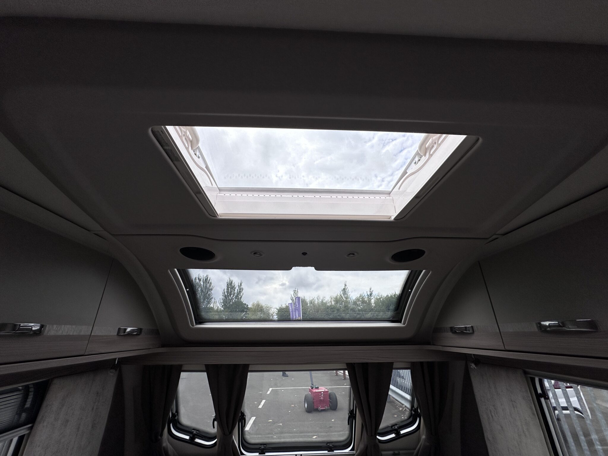 Swift Challenger Exclusive 480 – 2024 Caravan - Image 66