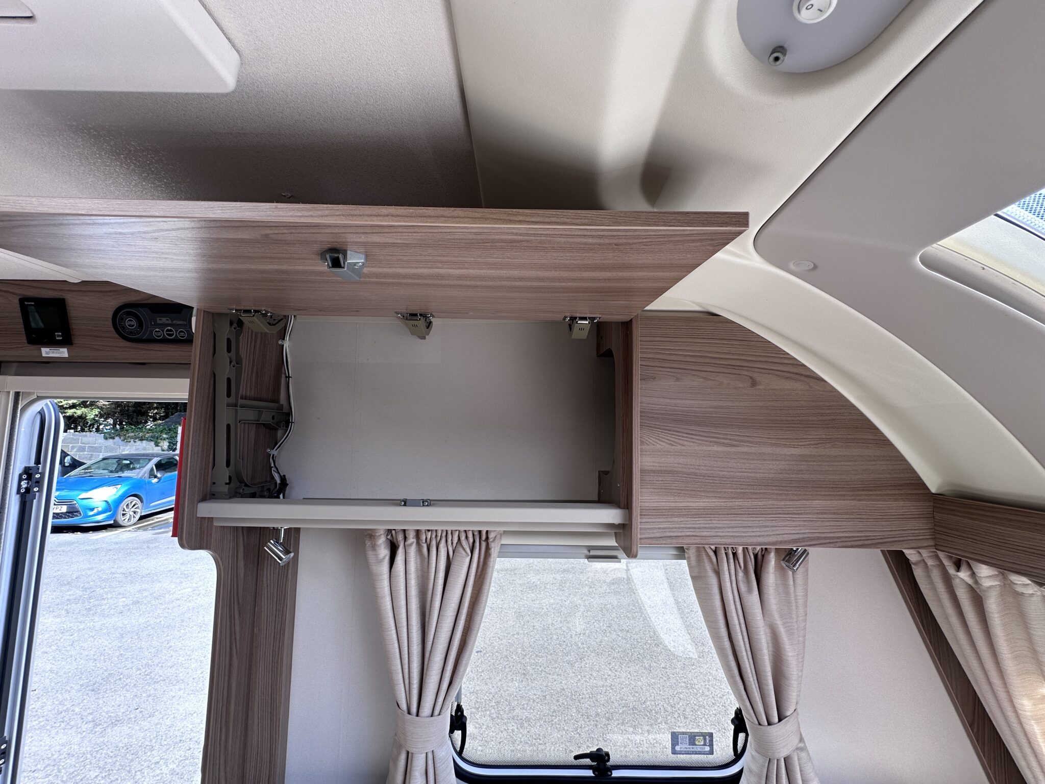 Swift Classic Doublette – 2016 Caravan - Image 38