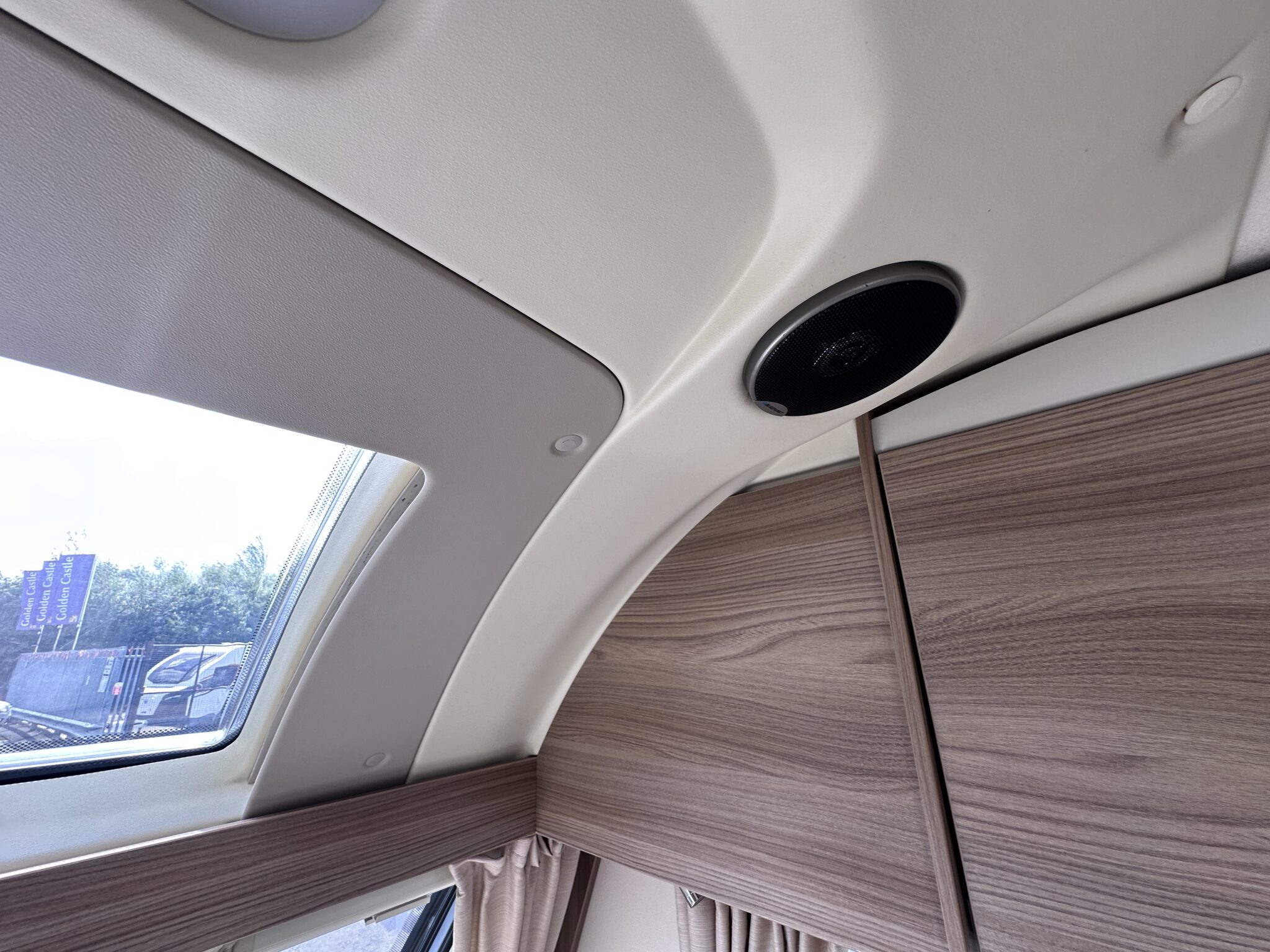 Swift Classic Doublette – 2016 Caravan - Image 43
