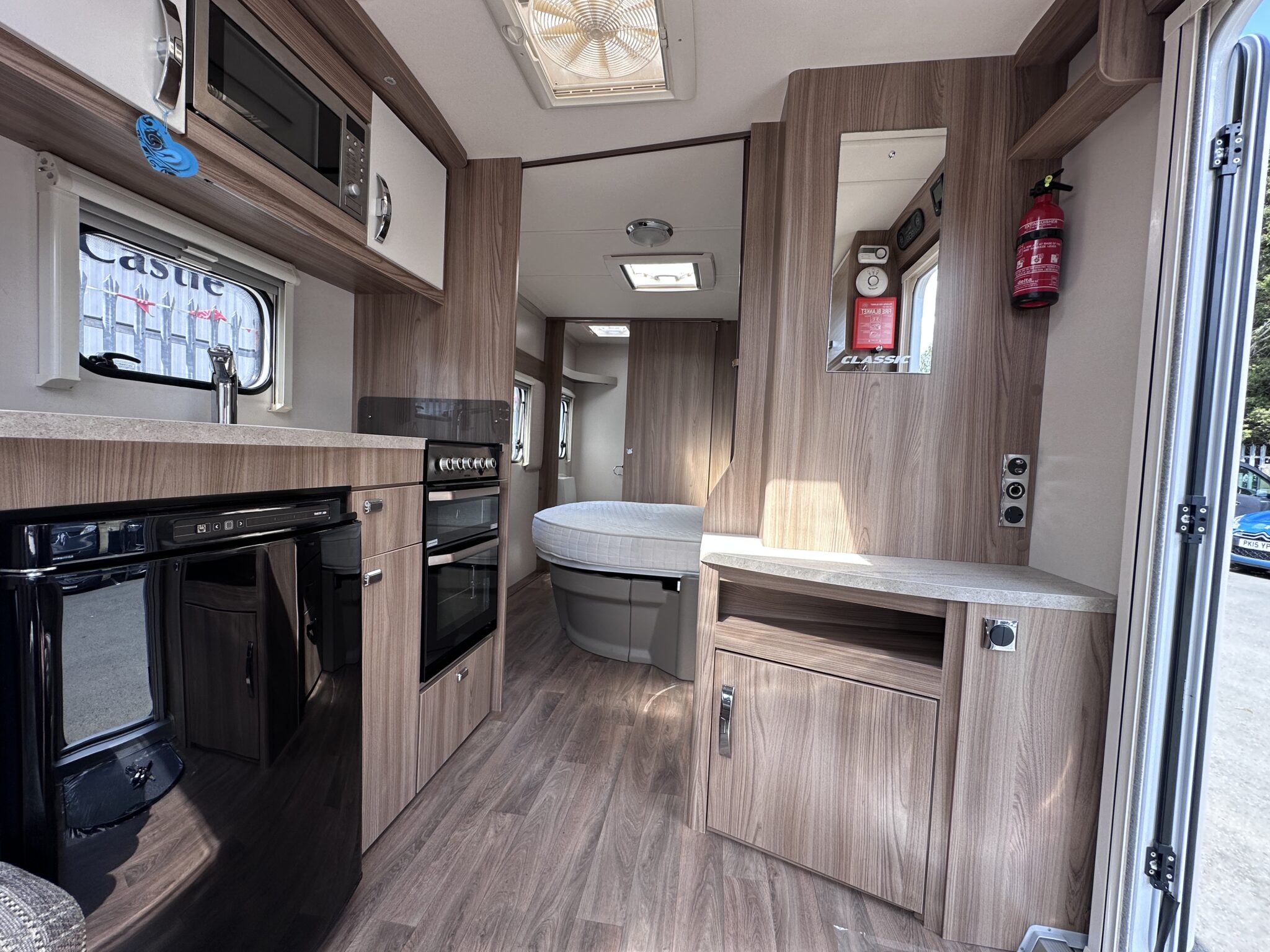 Swift Classic Doublette – 2016 Caravan - Image 49