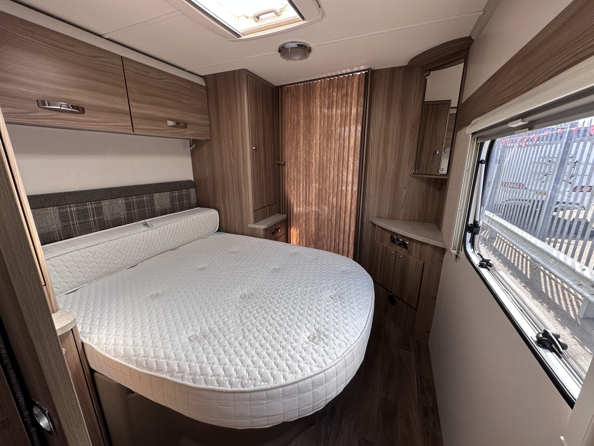 Swift Classic Doublette – 2016 Caravan - Image 68