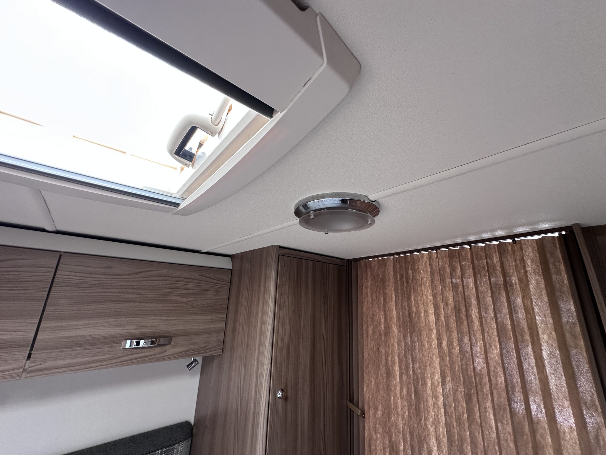 Swift Classic Doublette – 2016 Caravan - Image 71