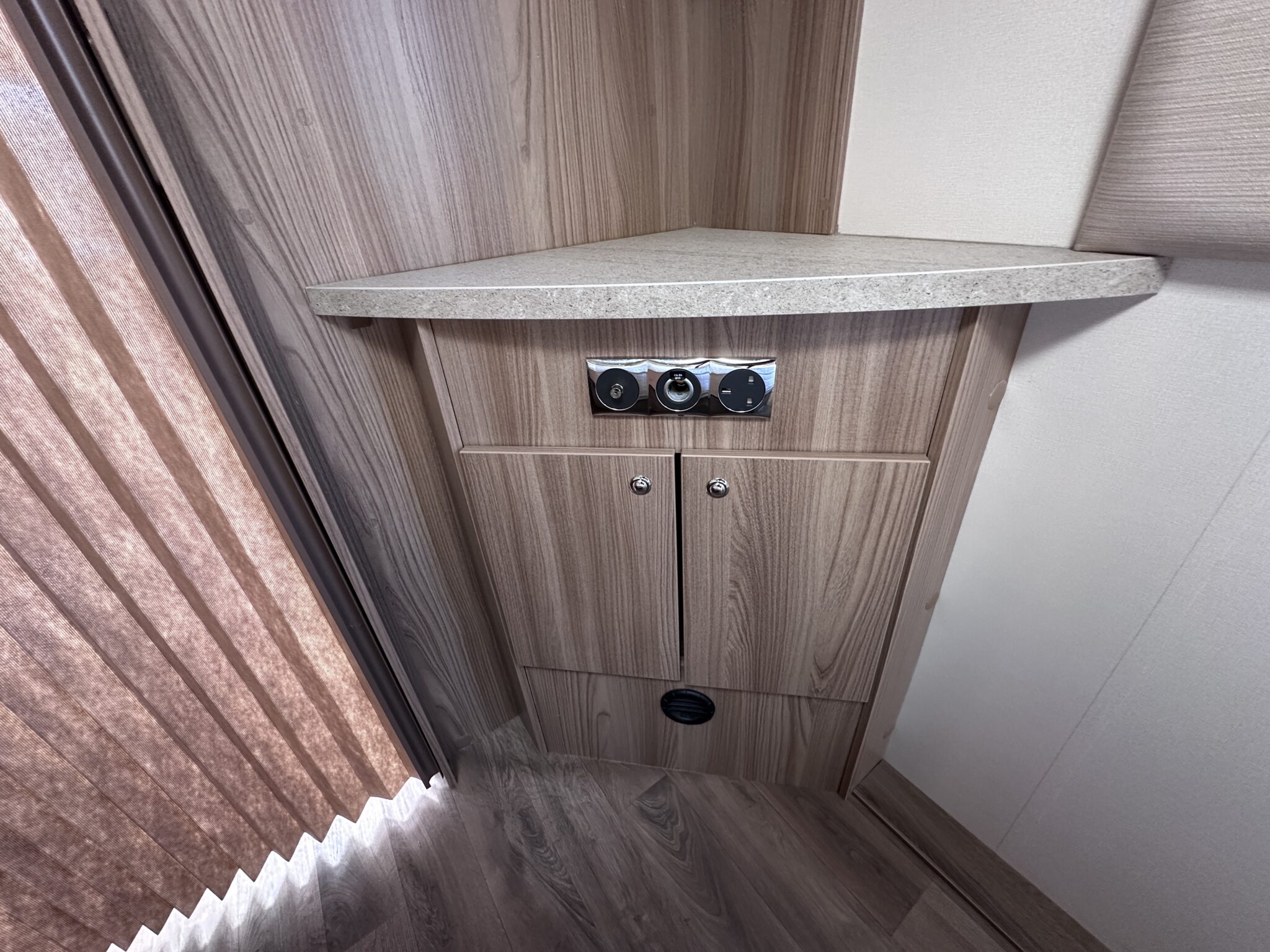 Swift Classic Doublette – 2016 Caravan - Image 74