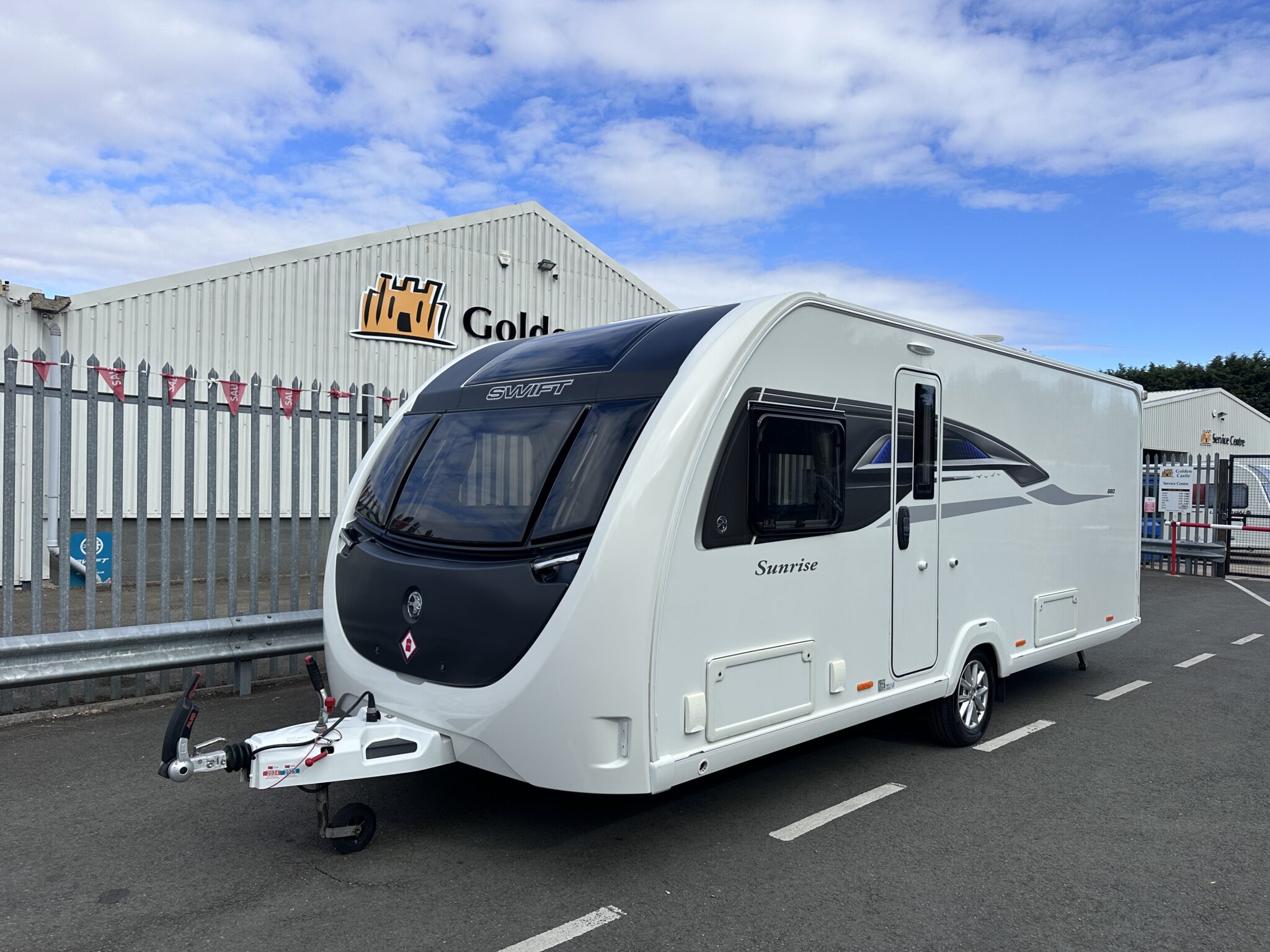 Used 2023 Swift Sunrise 880 exterior caravan with fitted Thule awning rail