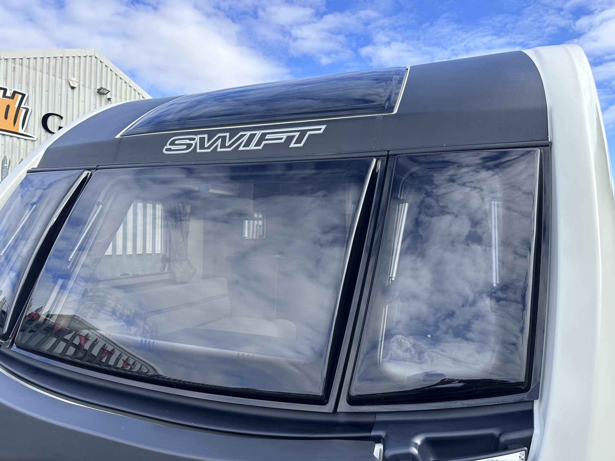 Swift Sunrise 880 – 2023 Caravan - Image 27