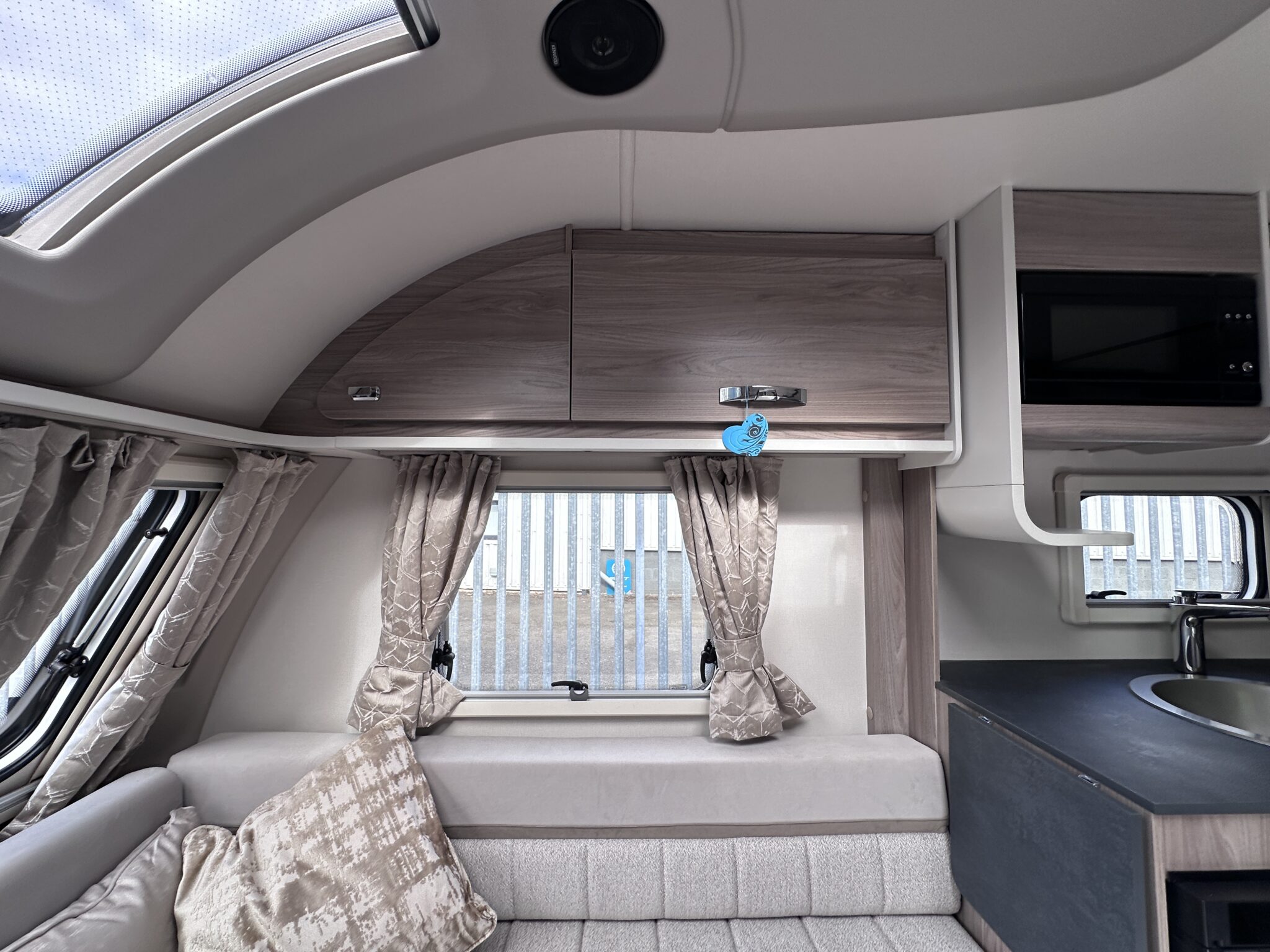 Swift Sunrise 880 – 2023 Caravan - Image 34
