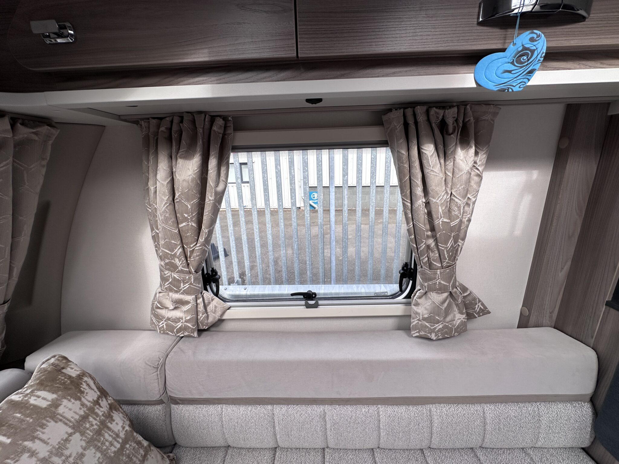 Swift Sunrise 880 – 2023 Caravan - Image 35