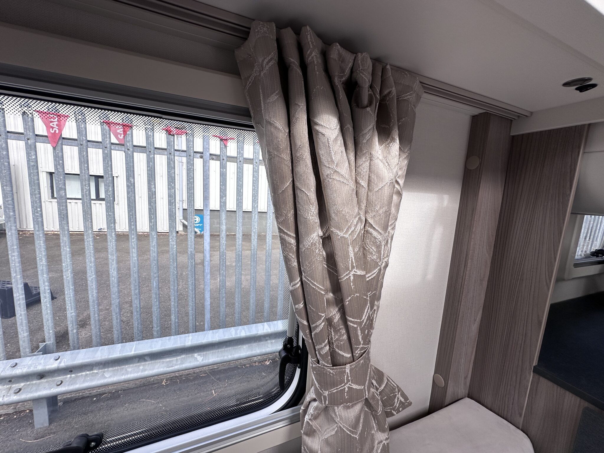 Swift Sunrise 880 – 2023 Caravan - Image 36