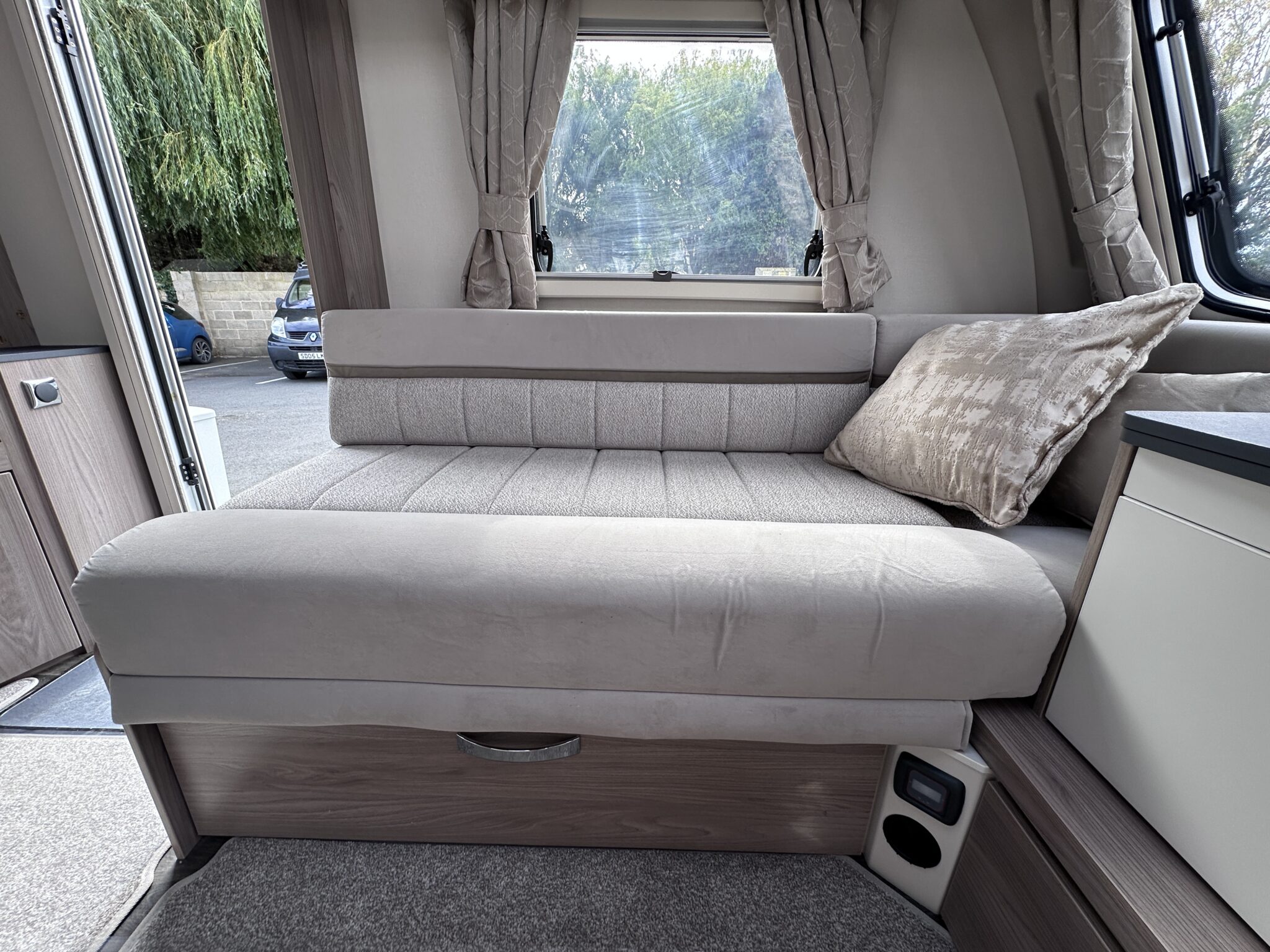 Swift Sunrise 880 – 2023 Caravan - Image 44