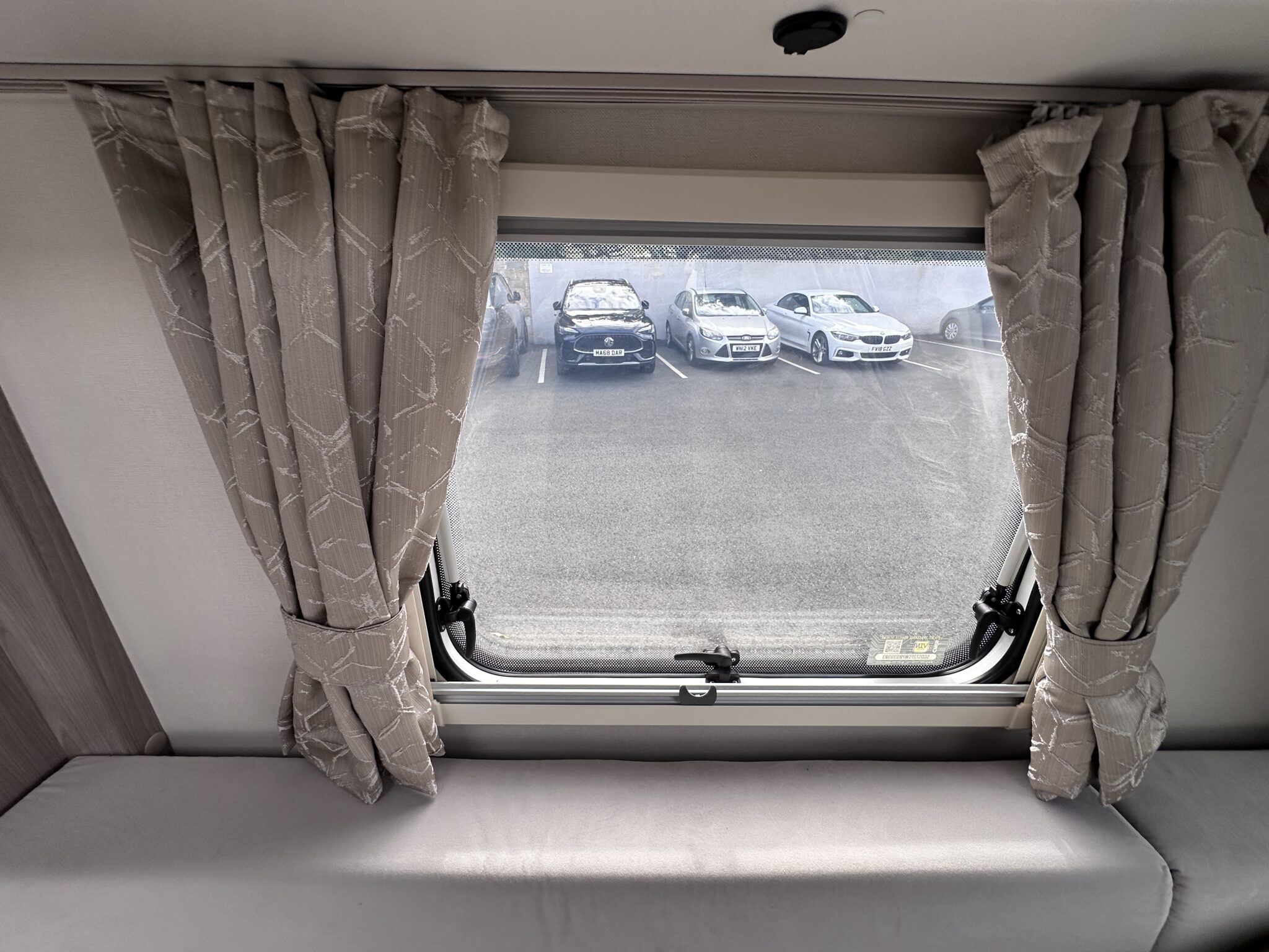 Swift Sunrise 880 – 2023 Caravan - Image 47